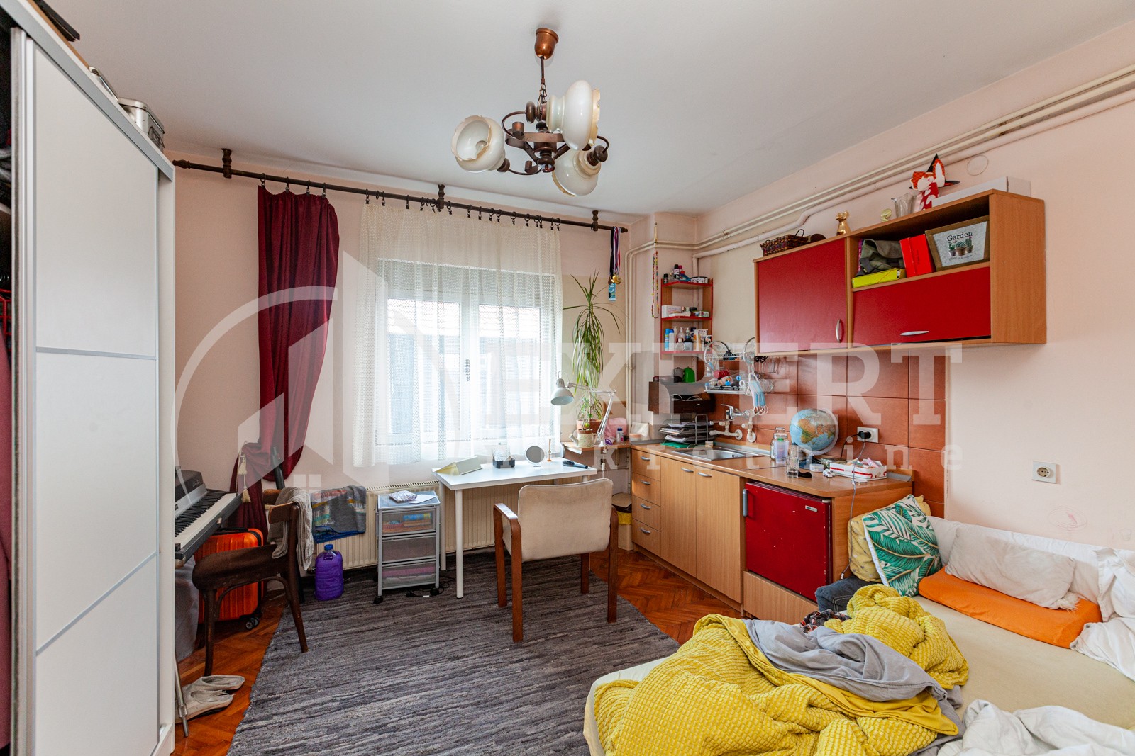 Trosoban stan, 81 m2, Durlan, Kninska ID: p-05014 2