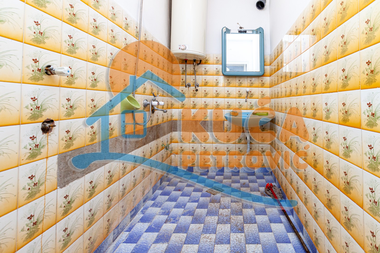 Trosoban stan, 84 m2, Duvanište, Majakovskog ID: p-04007 3