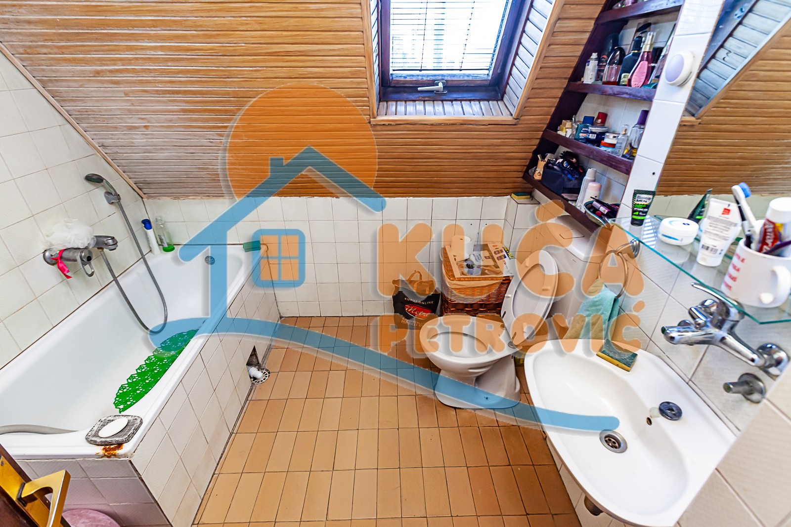 Trosoban stan, 84 m2, Železnička stanica, Dimitrija Tucovića ID: p-010391 10