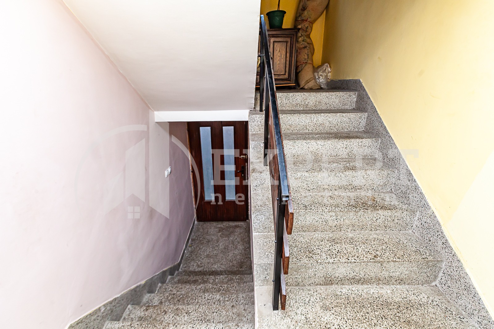 Trosoban stan, 84 m2, Železnička stanica, Dimitrija Tucovića ID: p-010391 15