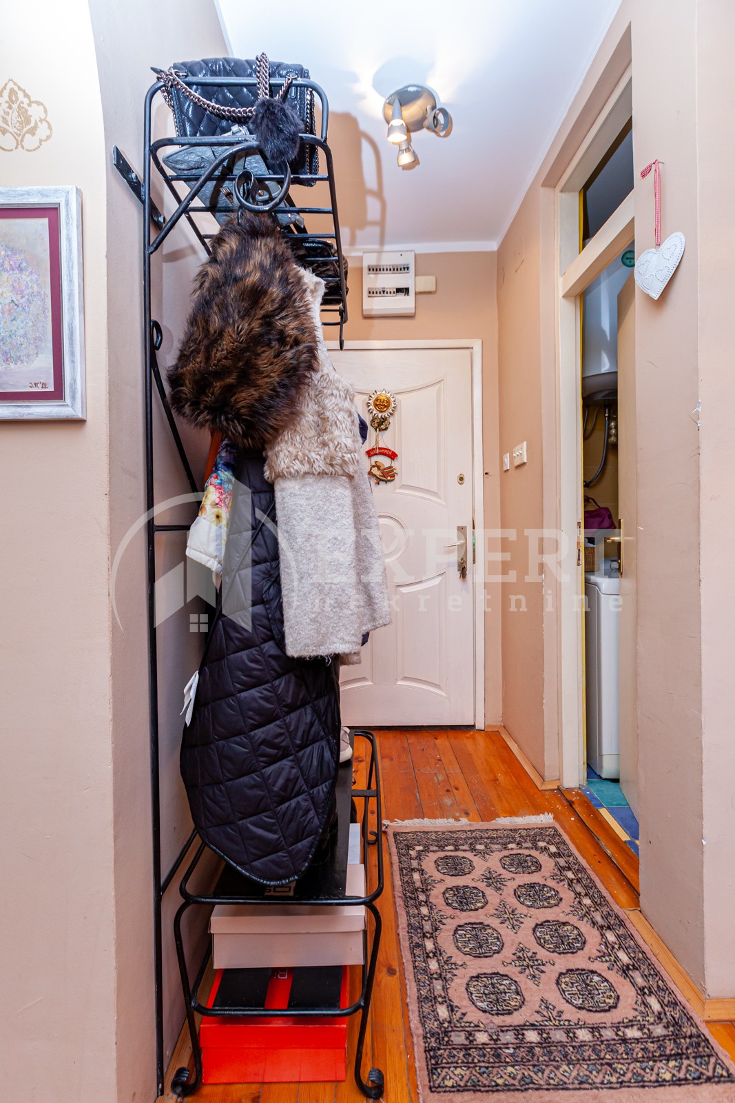 Trosoban stan, 95 m2, Medijana, Rentgenova ID: p-07384 12