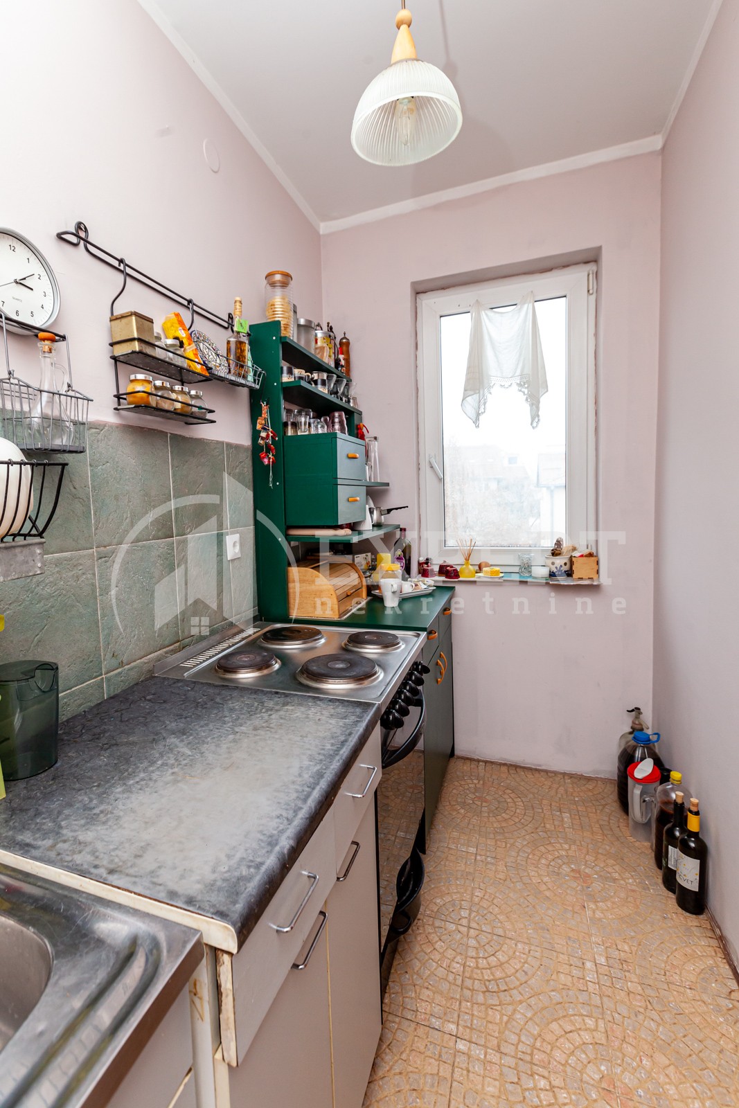 Trosoban stan, 95 m2, Medijana, Rentgenova ID: p-07384 15