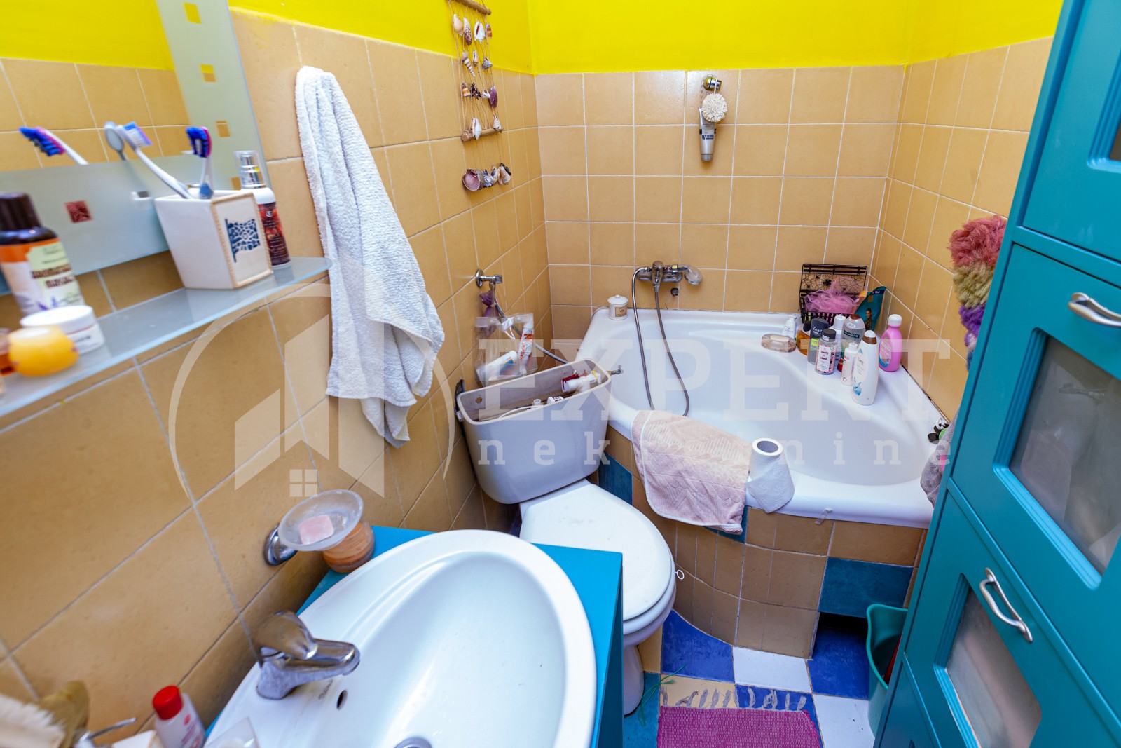 Trosoban stan, 95 m2, Medijana, Rentgenova ID: p-07384 17