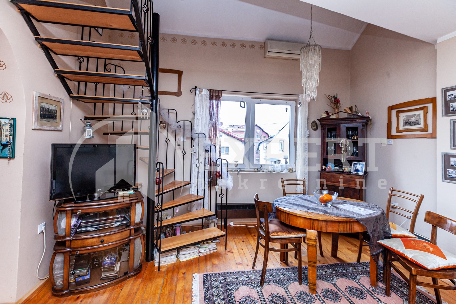 Trosoban stan, 95 m2, Medijana, Rentgenova ID: p-07384 4