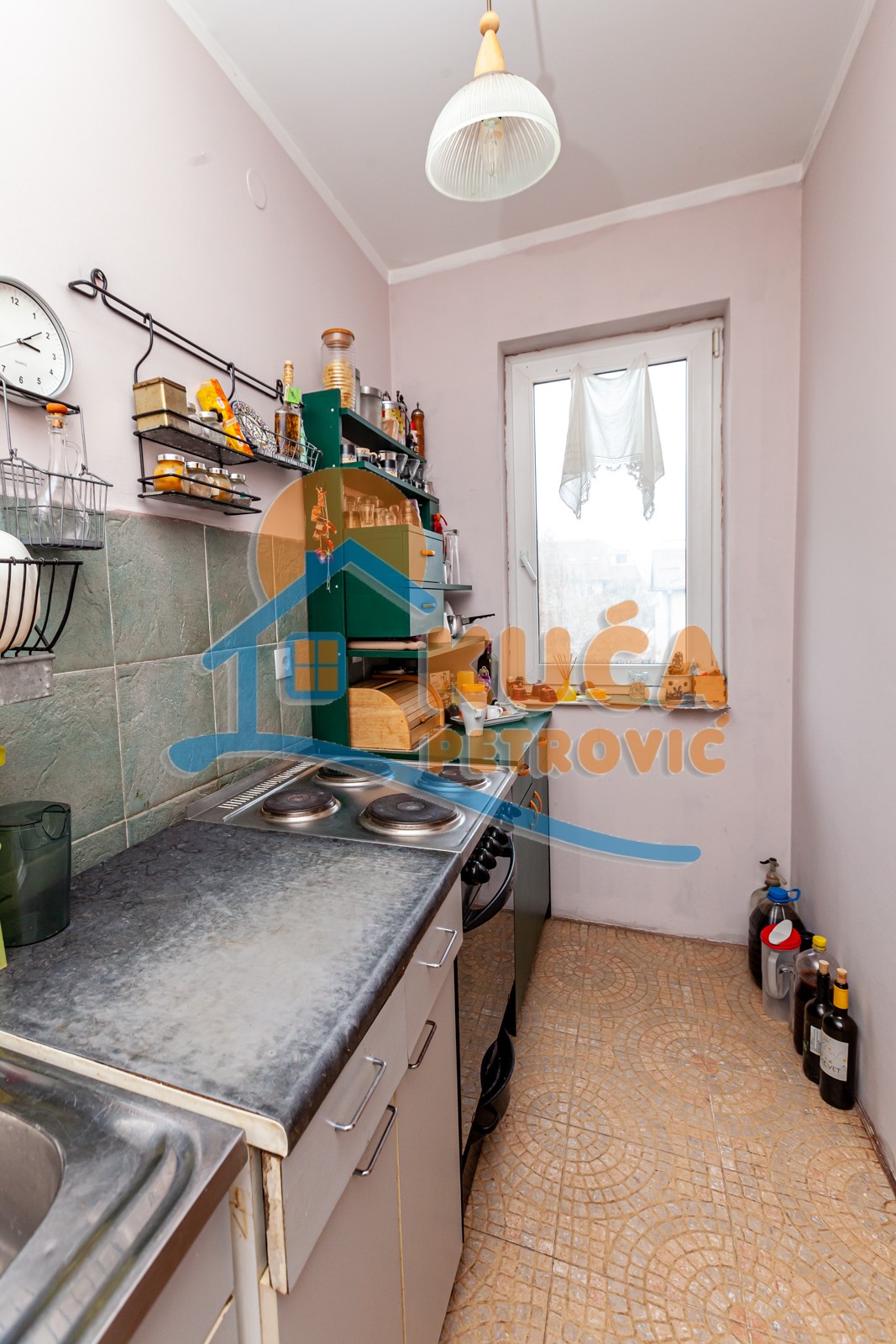 Trosoban stan, 95 m2, Medijana, Rentgenova ID: p-07384 15