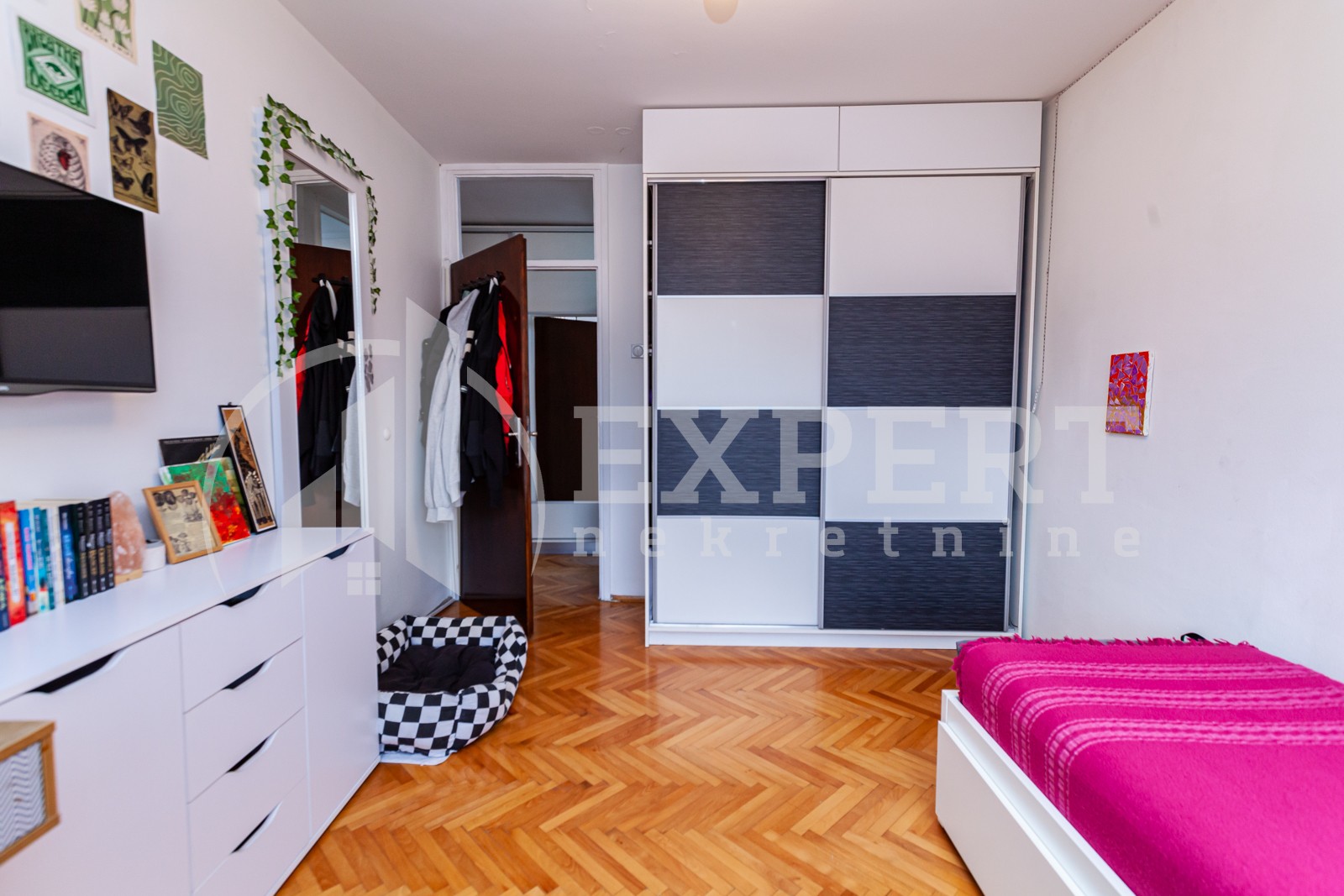 Trosoban stan, 98 m2, Medijana, Trg kralja Aleksandra Ujedinitelja ID: p-06884 21