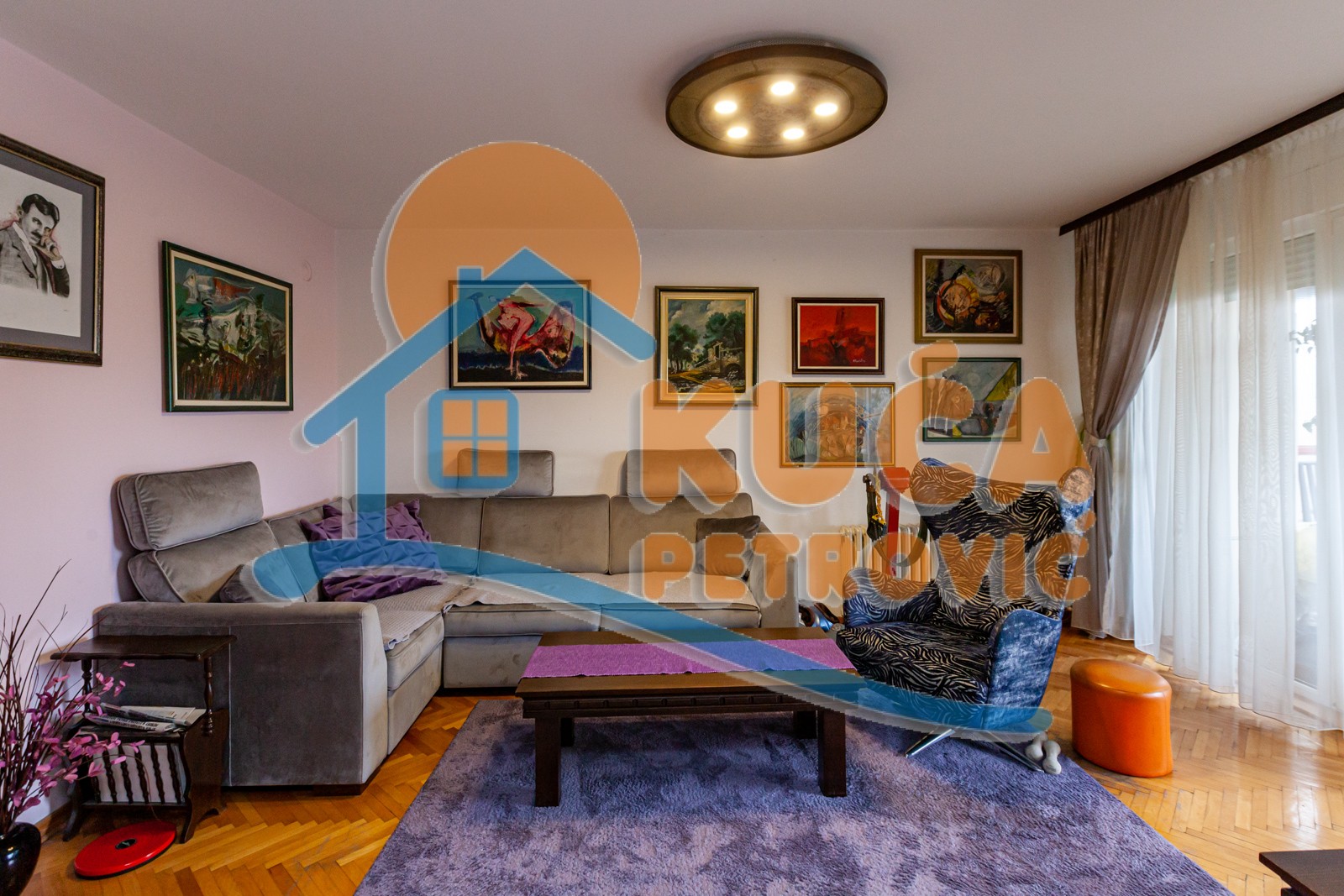 Trosoban stan, 98 m2, Medijana, Trg kralja Aleksandra Ujedinitelja ID: p-06884 2