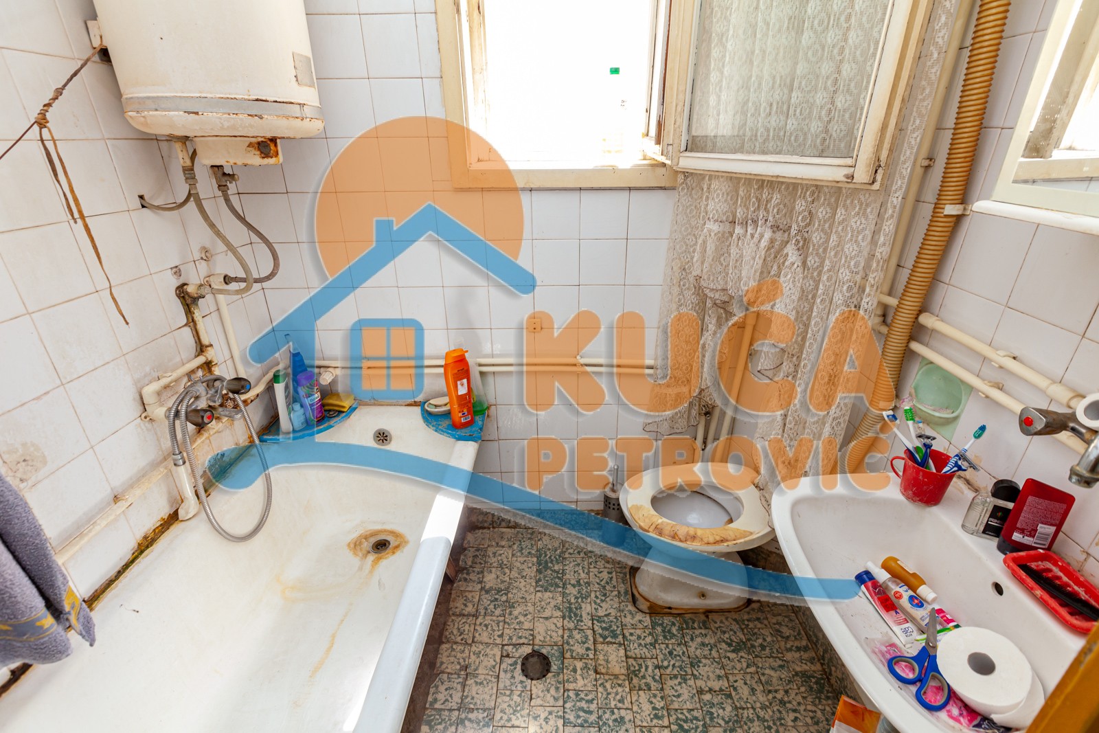 Trosoban stan, 99 m2, Pantelej, Studenička ID: p-06469 6