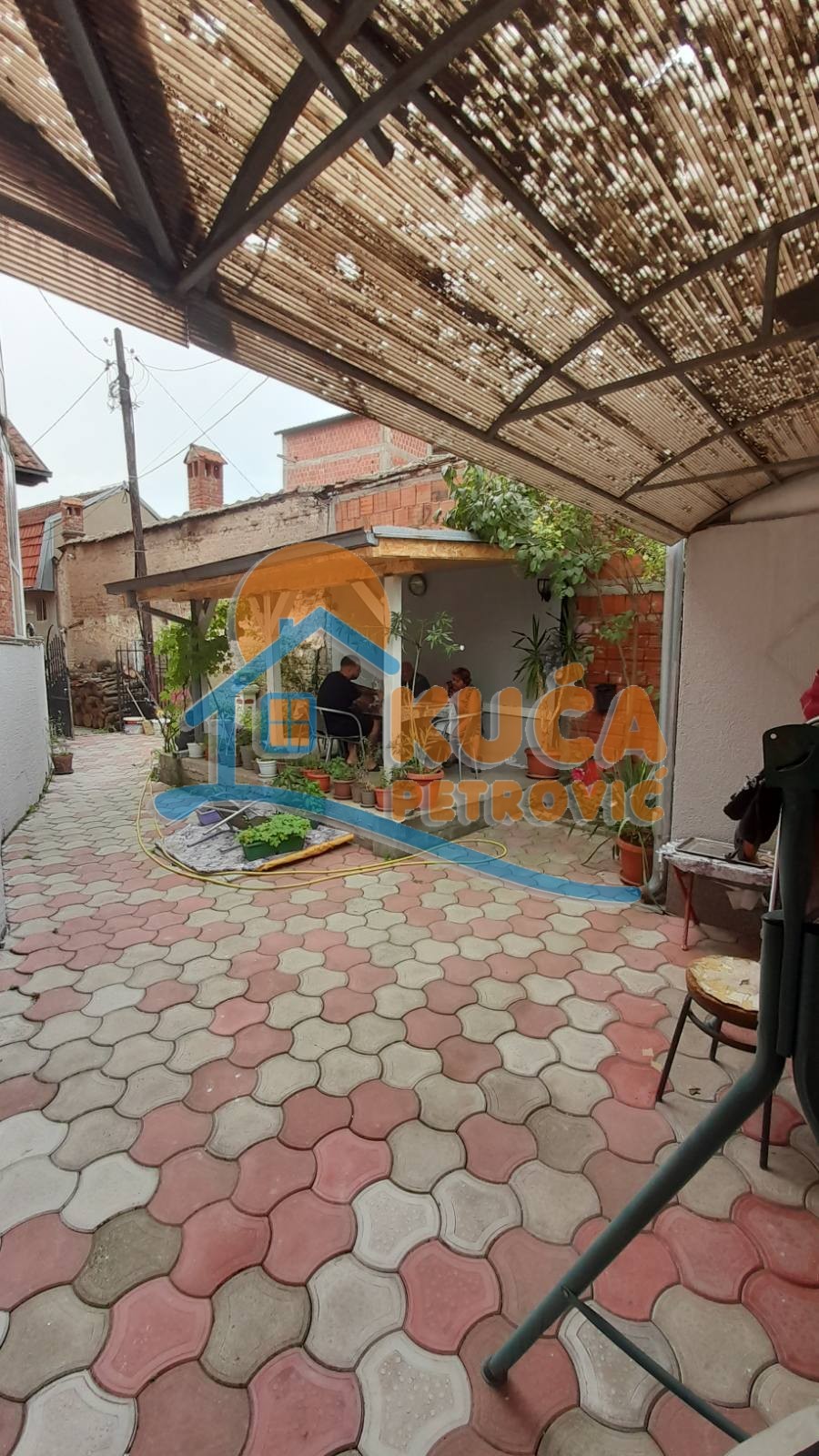 Trosobna kuća, 100 m2, Čamurlija, Šumatovačka ID: p-09431 21