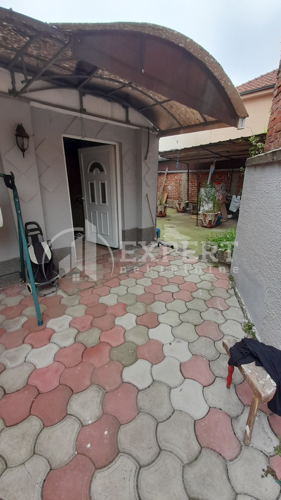 Trosobna kuća, 100 m2, Čamurlija, Šumatovačka ID: p-09431 17