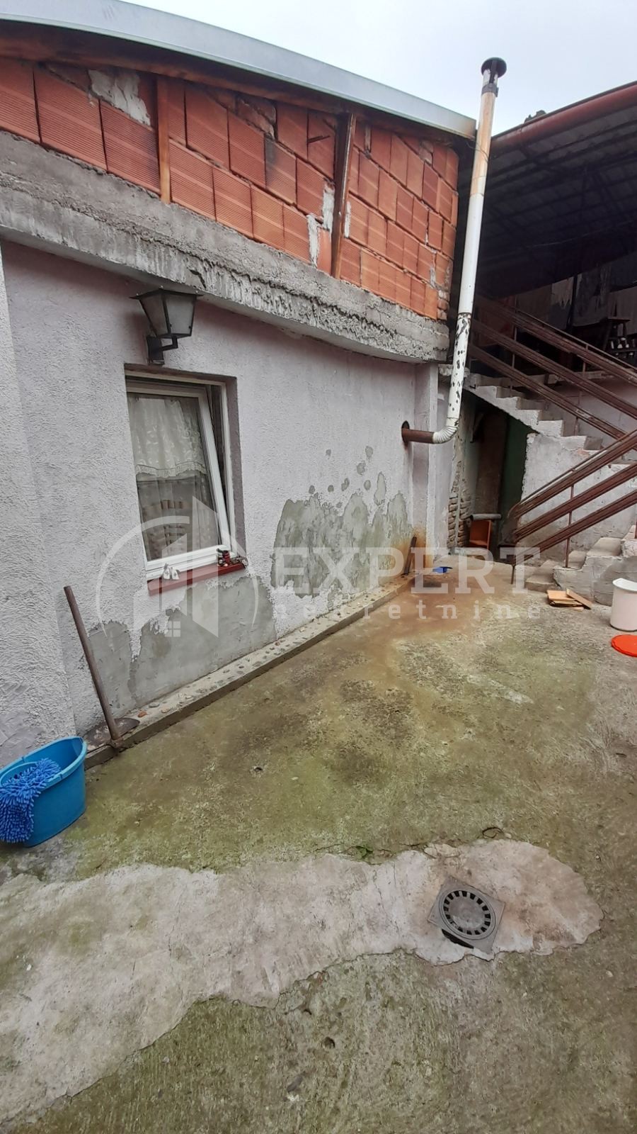 Trosobna kuća, 100 m2, Čamurlija, Šumatovačka ID: p-09431 20