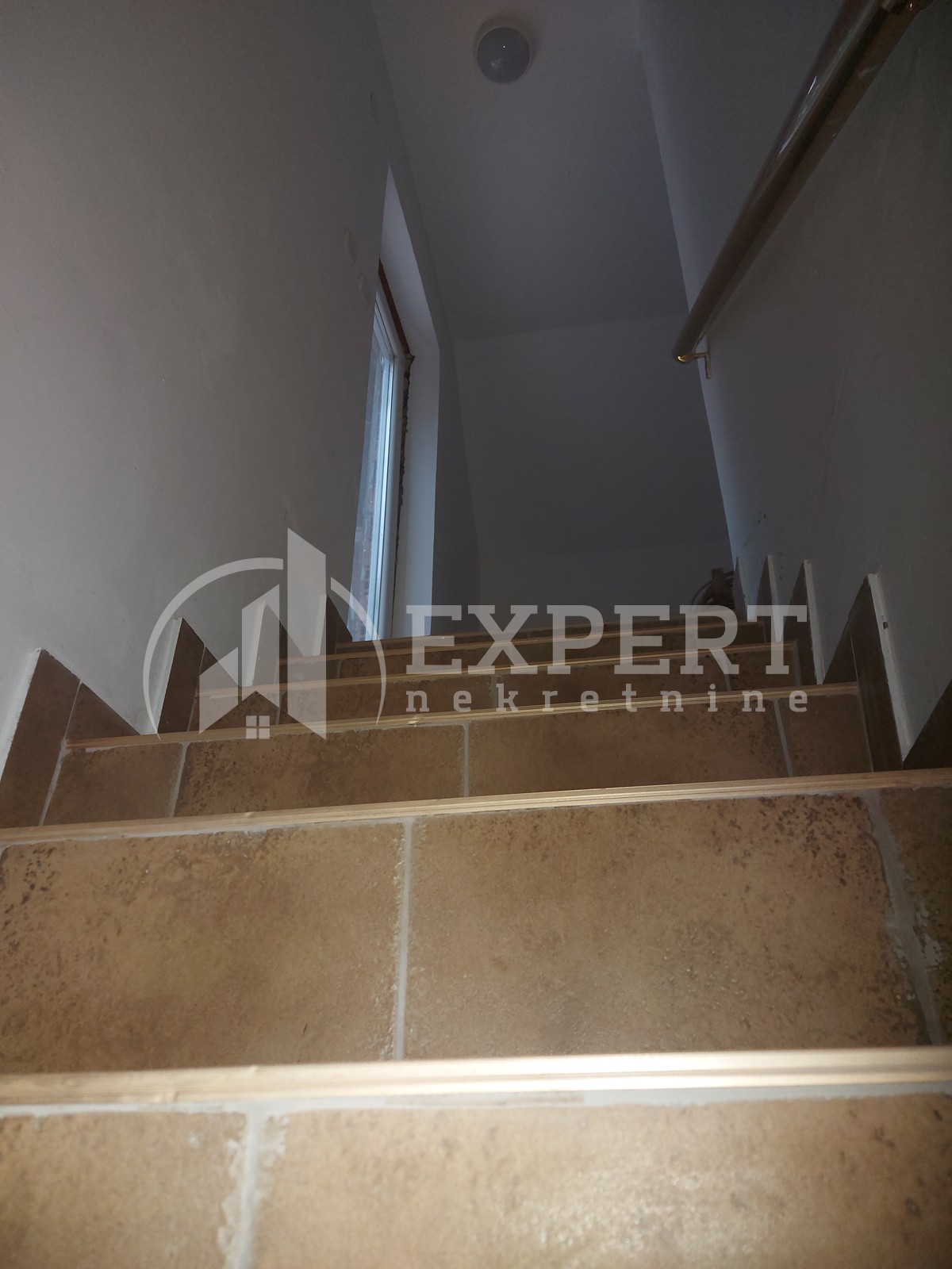 Trosobna kuća, 115 m2, Aleksinački Bujmir, Katun ID: p-06694 9