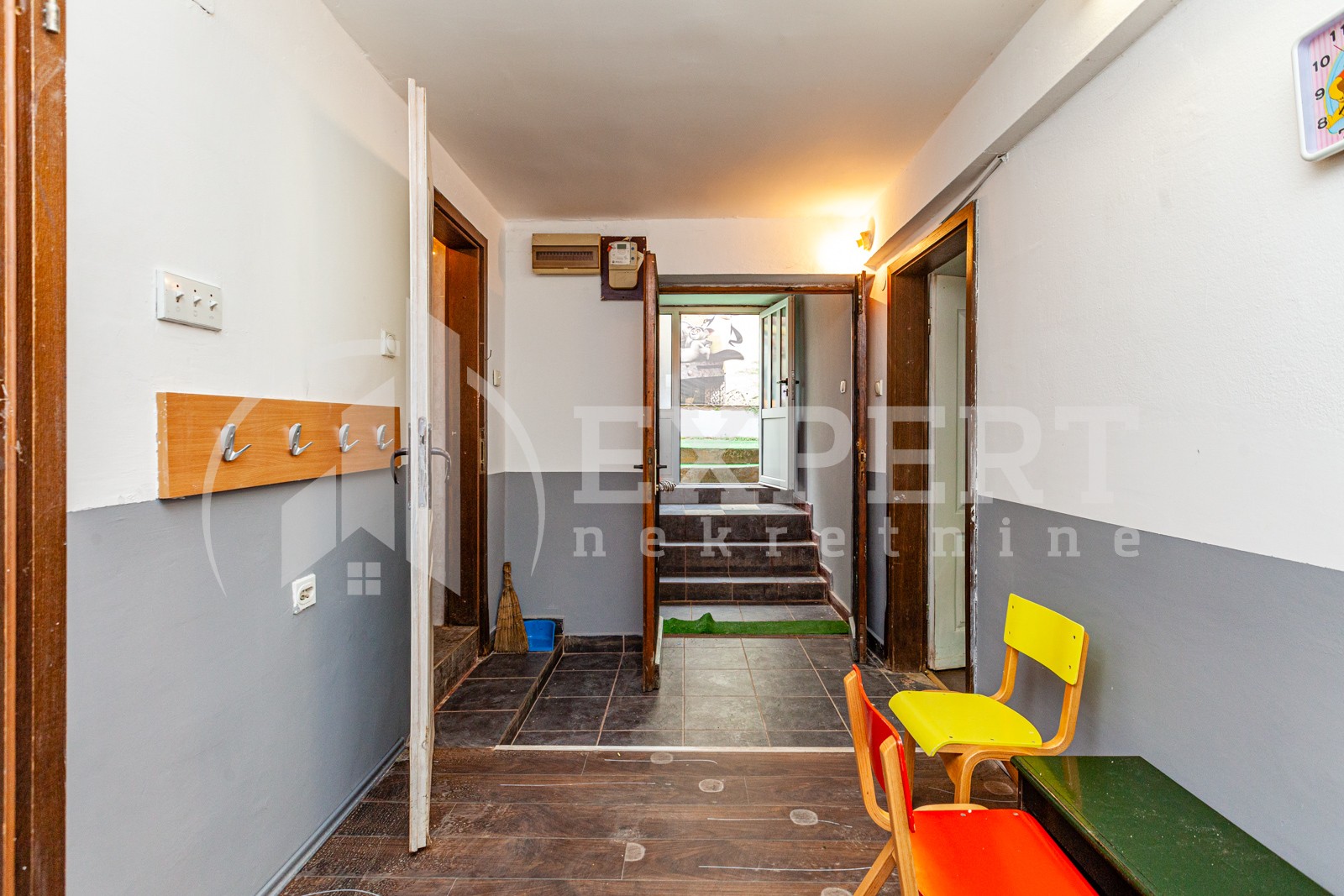 Trosobna kuća, 156 m2, Centar, Jug Bogdanova ID: p-03771 10
