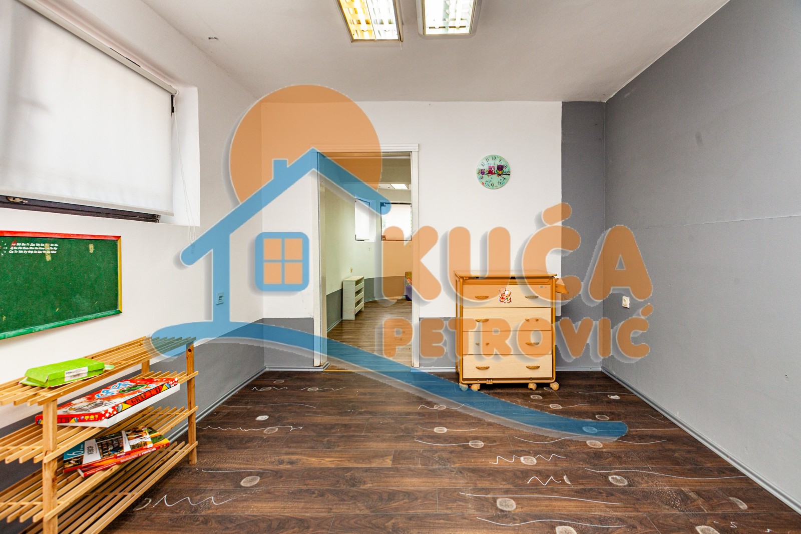Trosobna kuća, 156 m2, Centar, Jug Bogdanova ID: p-03771 11