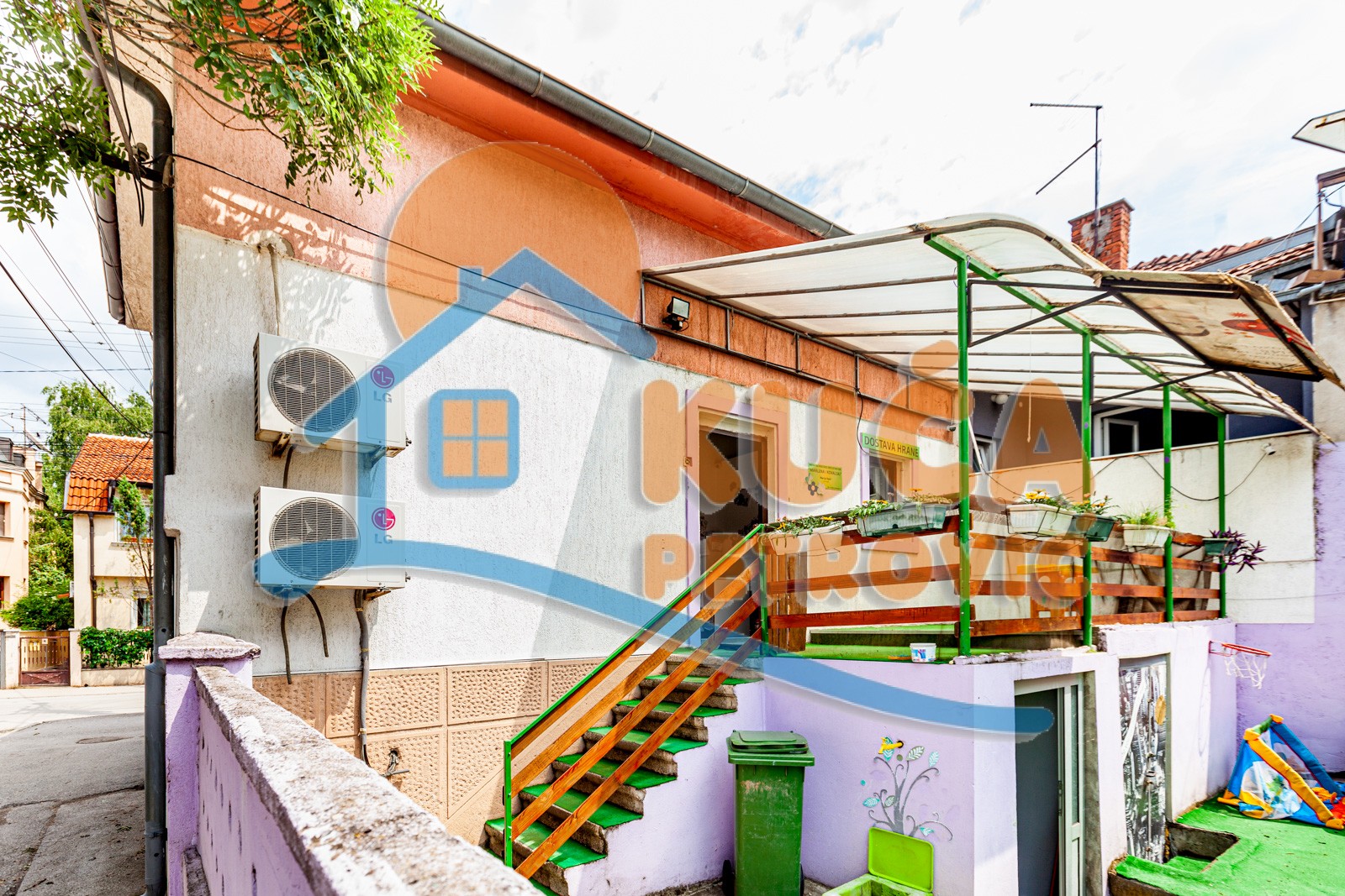 Trosobna kuća, 156 m2, Centar, Jug Bogdanova ID: p-03771 17