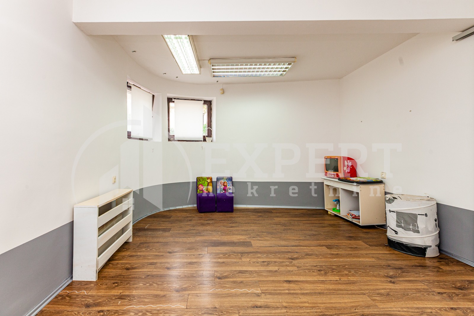 Trosobna kuća, 156 m2, Centar, Jug Bogdanova ID: p-03771 13