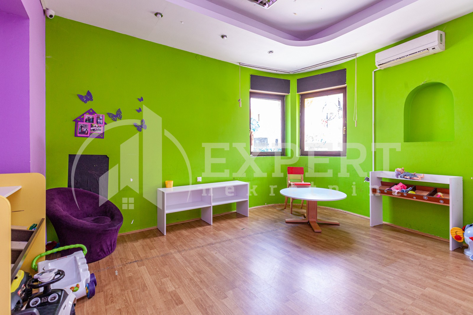 Trosobna kuća, 156 m2, Centar, Jug Bogdanova ID: p-03771 3