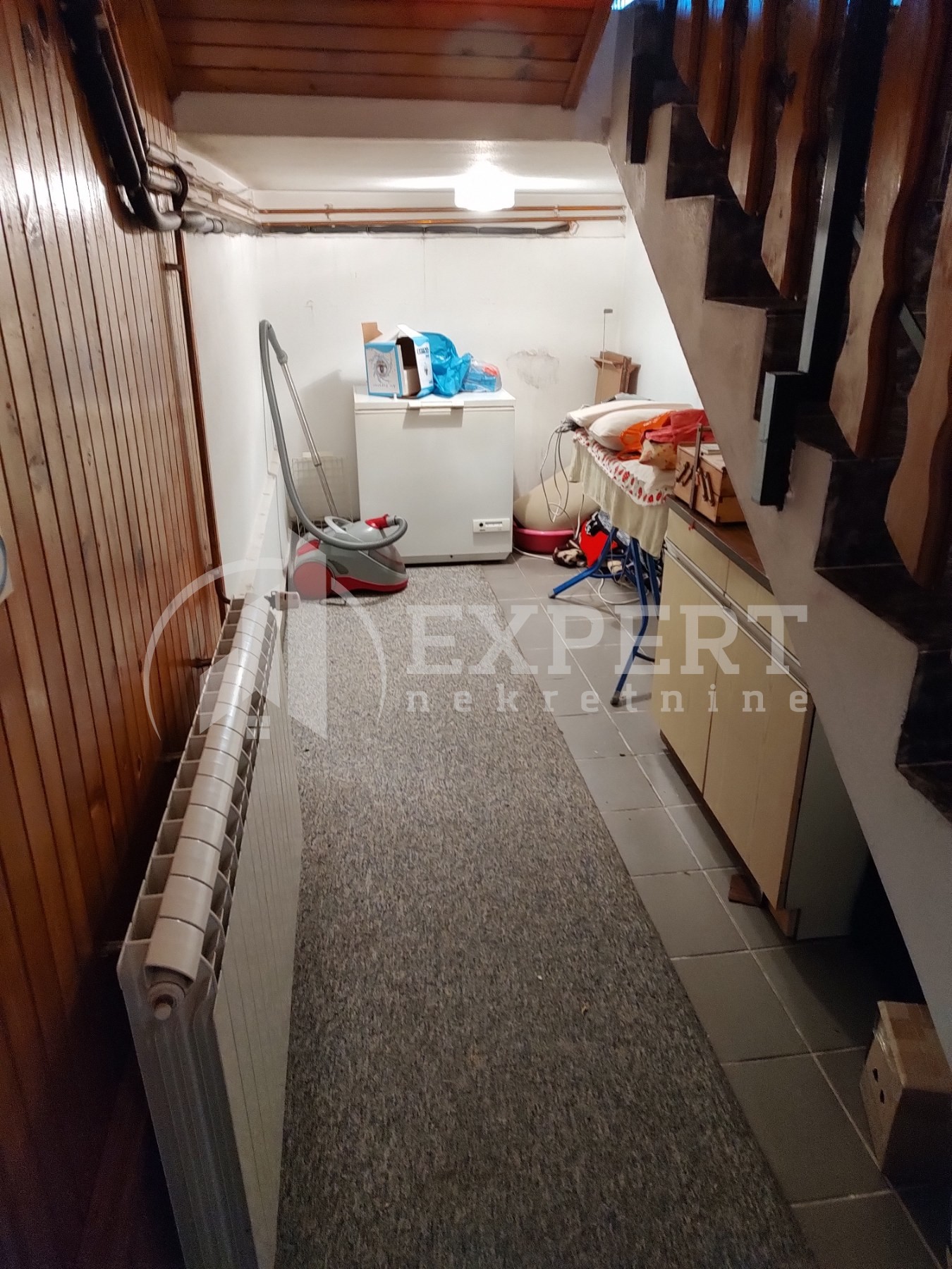 Trosobna kuća, 200 m2, Hajduk Veljkova ID: p-06376 9