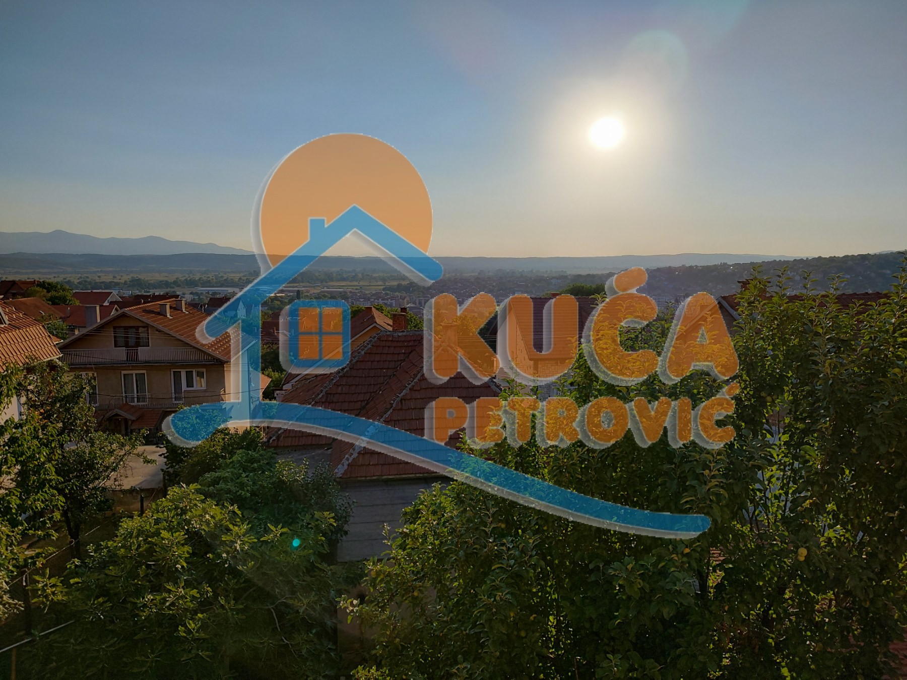 Trosobna kuća, 200 m2, Hajduk Veljkova ID: p-06376 1