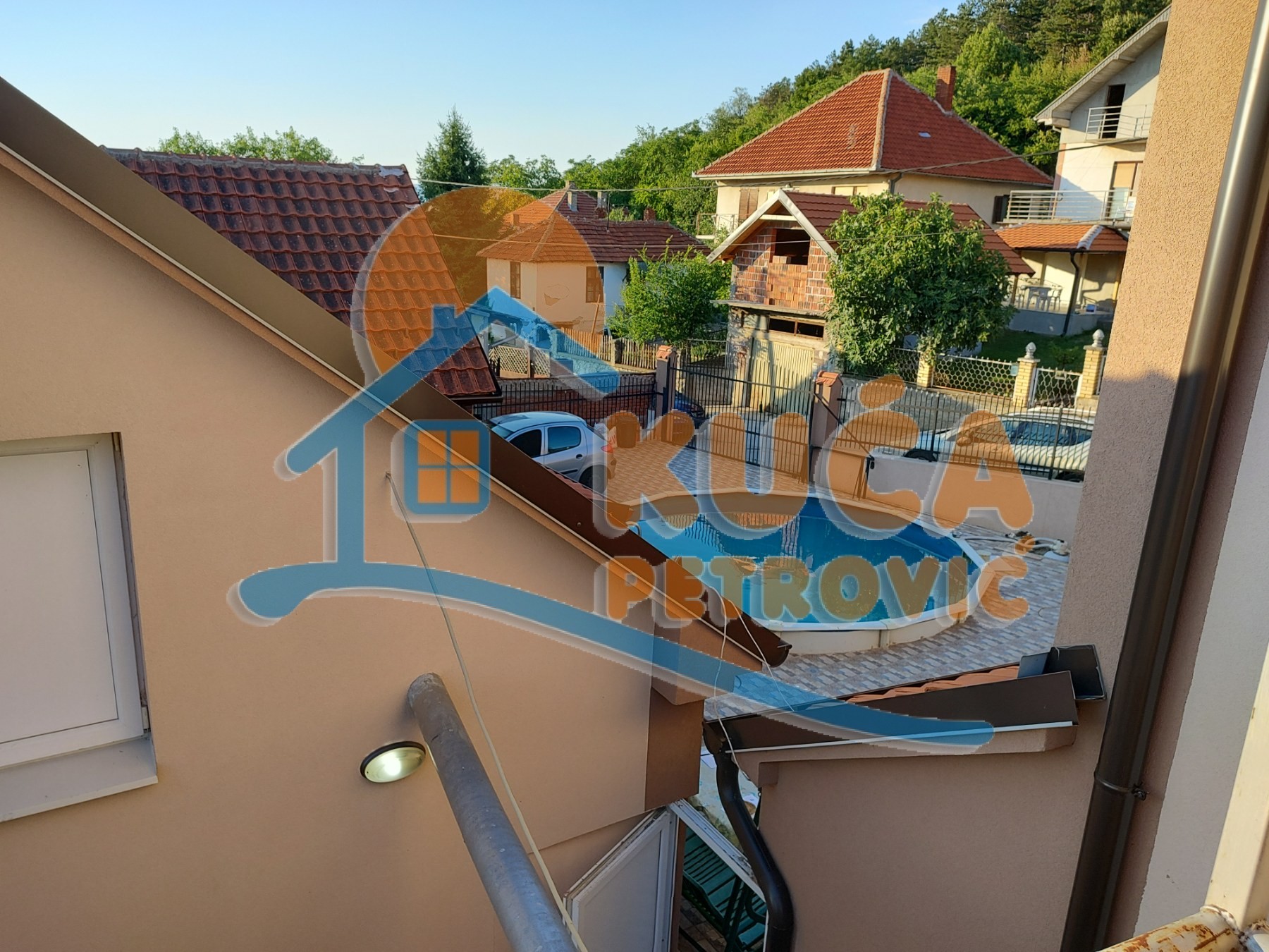 Trosobna kuća, 200 m2, Hajduk Veljkova ID: p-06376 2