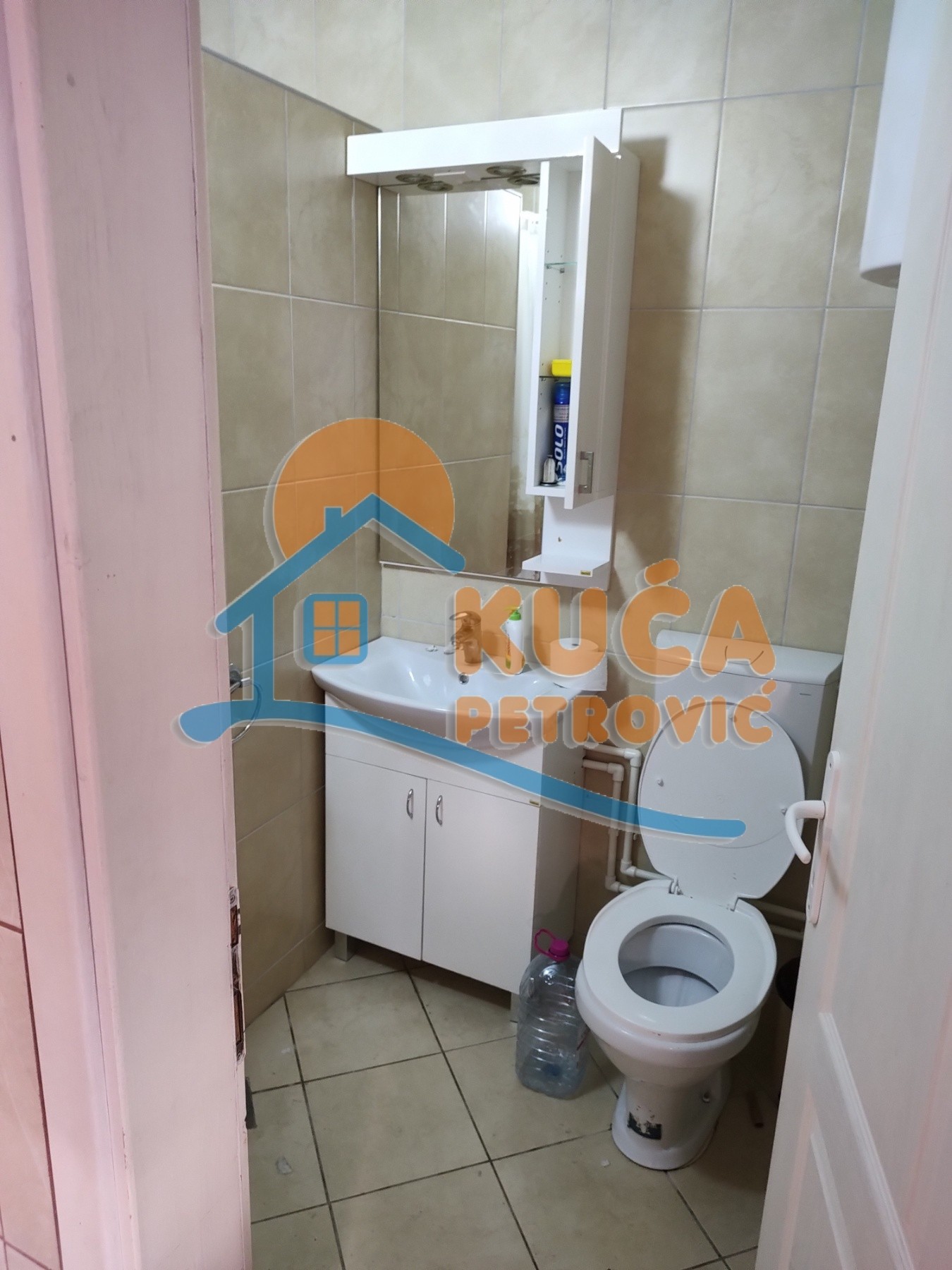 Trosobna kuća, 200 m2, Hajduk Veljkova ID: p-06376 8