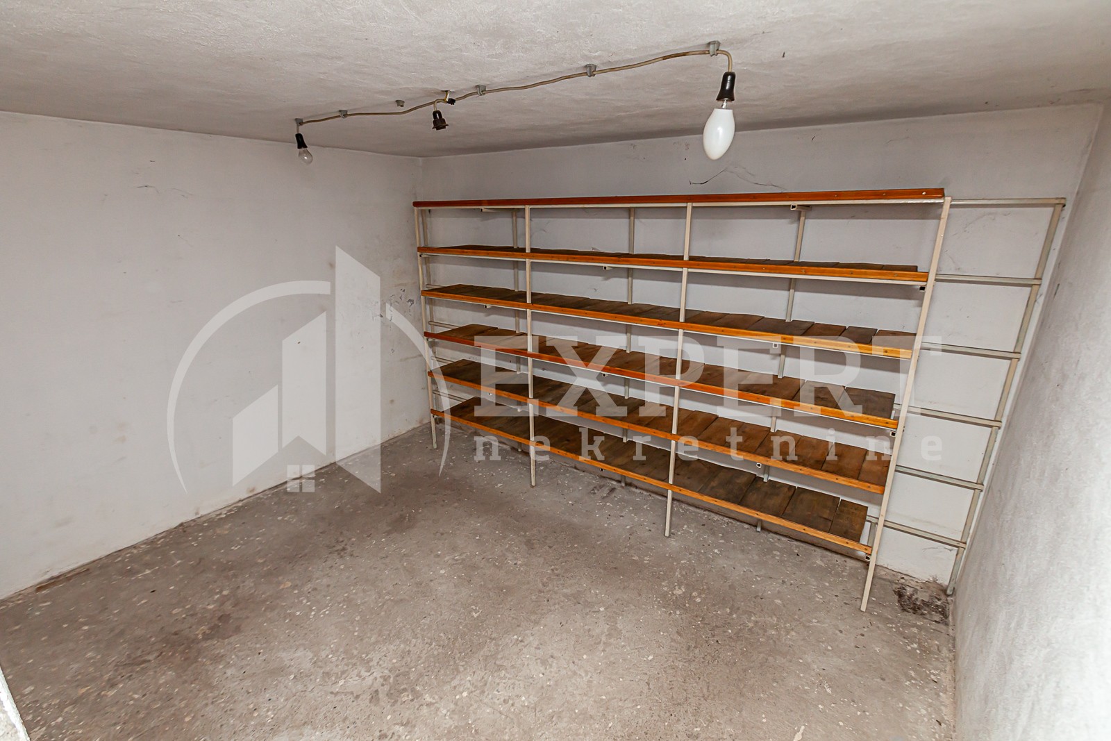 Trosobna kuća, 244 m2, Jelašnica, Železnička ID: p-010011 14