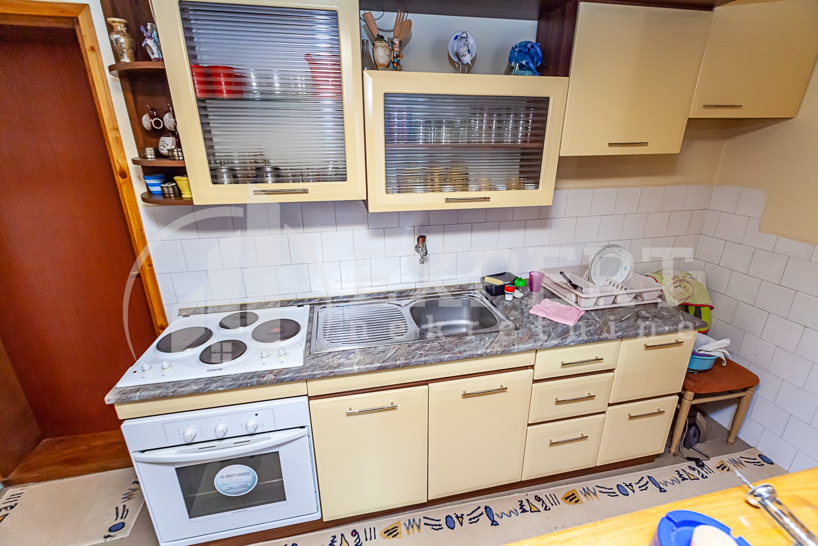 Trosobna kuća, 244 m2, Jelašnica, Železnička ID: p-010011 18