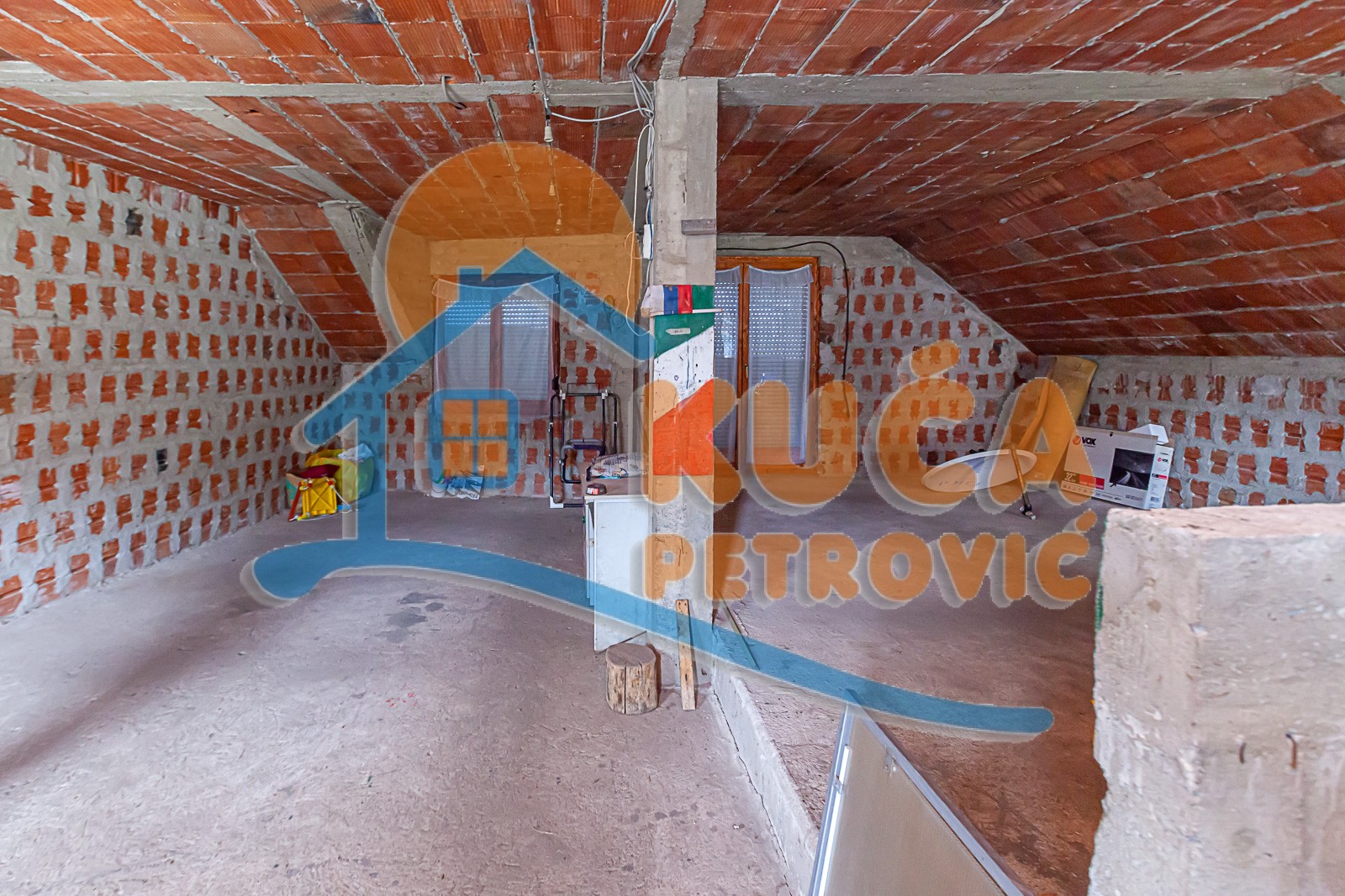 Trosobna kuća, 244 m2, Jelašnica, Železnička ID: p-010011 8