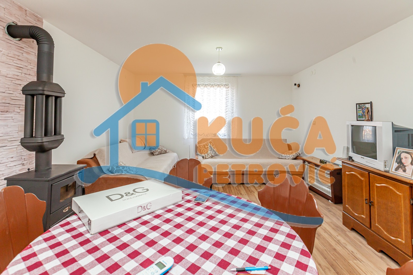 Trosobna kuća, 300 m2, Palilula, Novo selo ID: p-07097 16