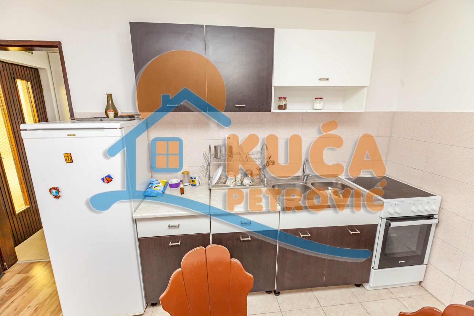 Trosobna kuća, 300 m2, Palilula, Novo selo ID: p-07097 18