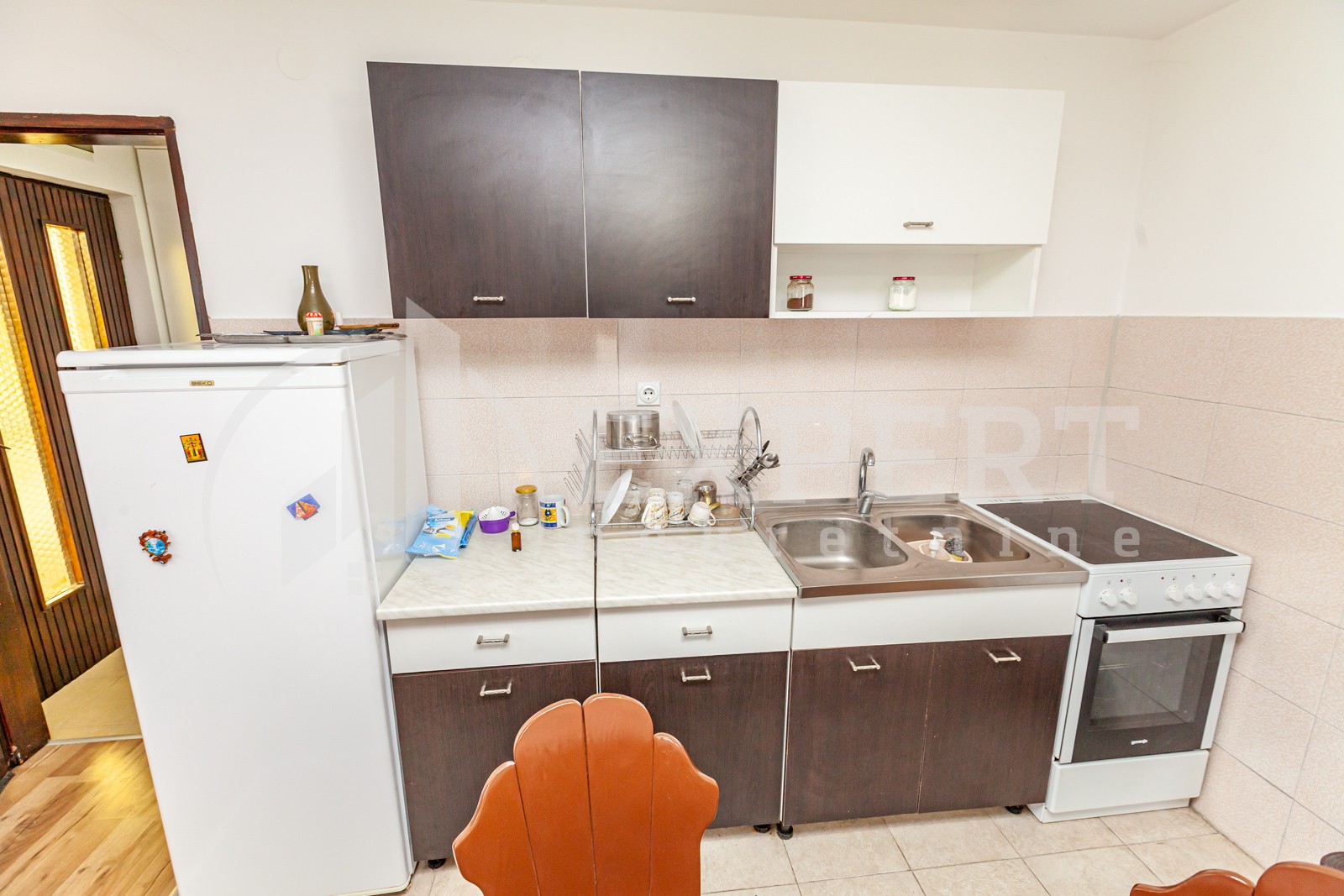 Trosobna kuća, 300 m2, Palilula, Novo selo ID: p-07097 18