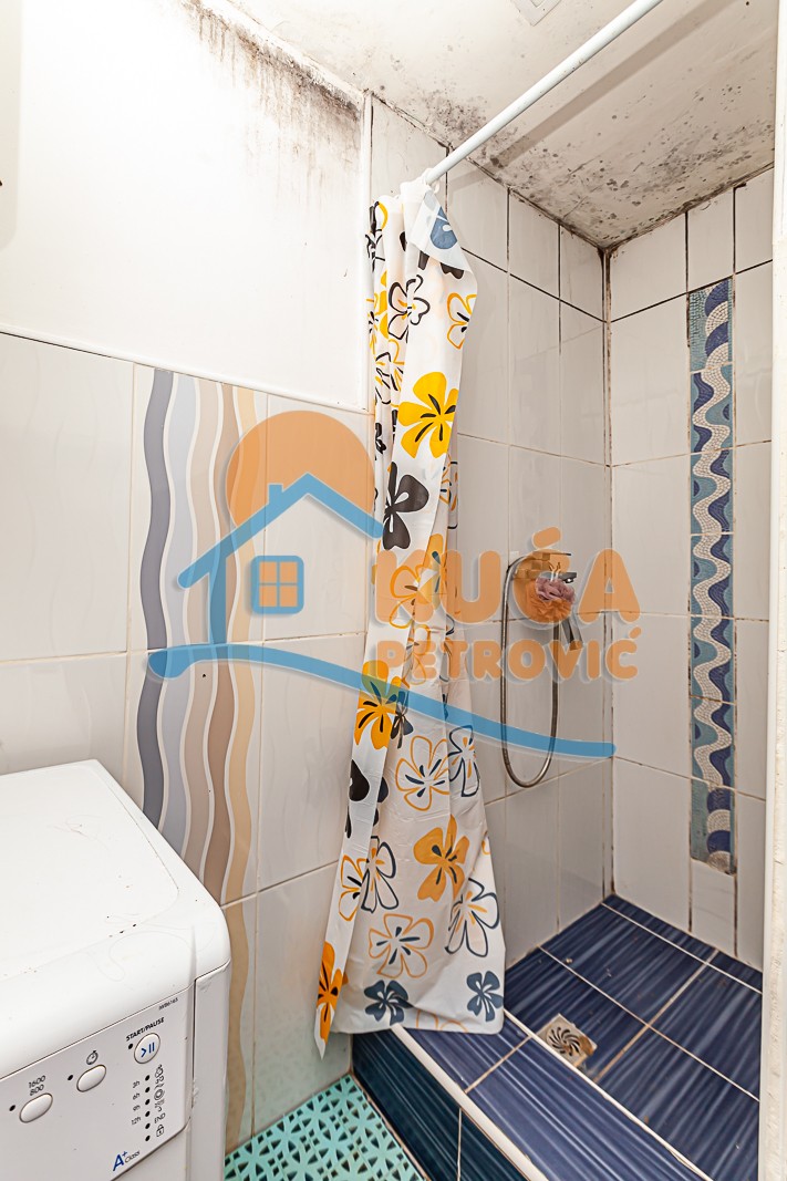 Trosobna kuća, 50 m2, Durlan, Studenička ID: p-010209 9