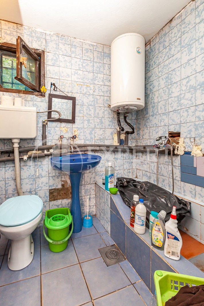 Trosobna kuća, 60 m2, Crveni krst, Blačka ID: p-09142 10