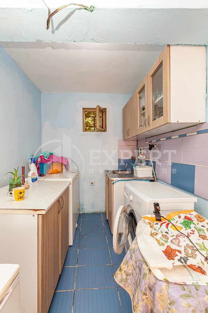Trosobna kuća, 60 m2, Crveni krst, Blačka ID: p-09142 9