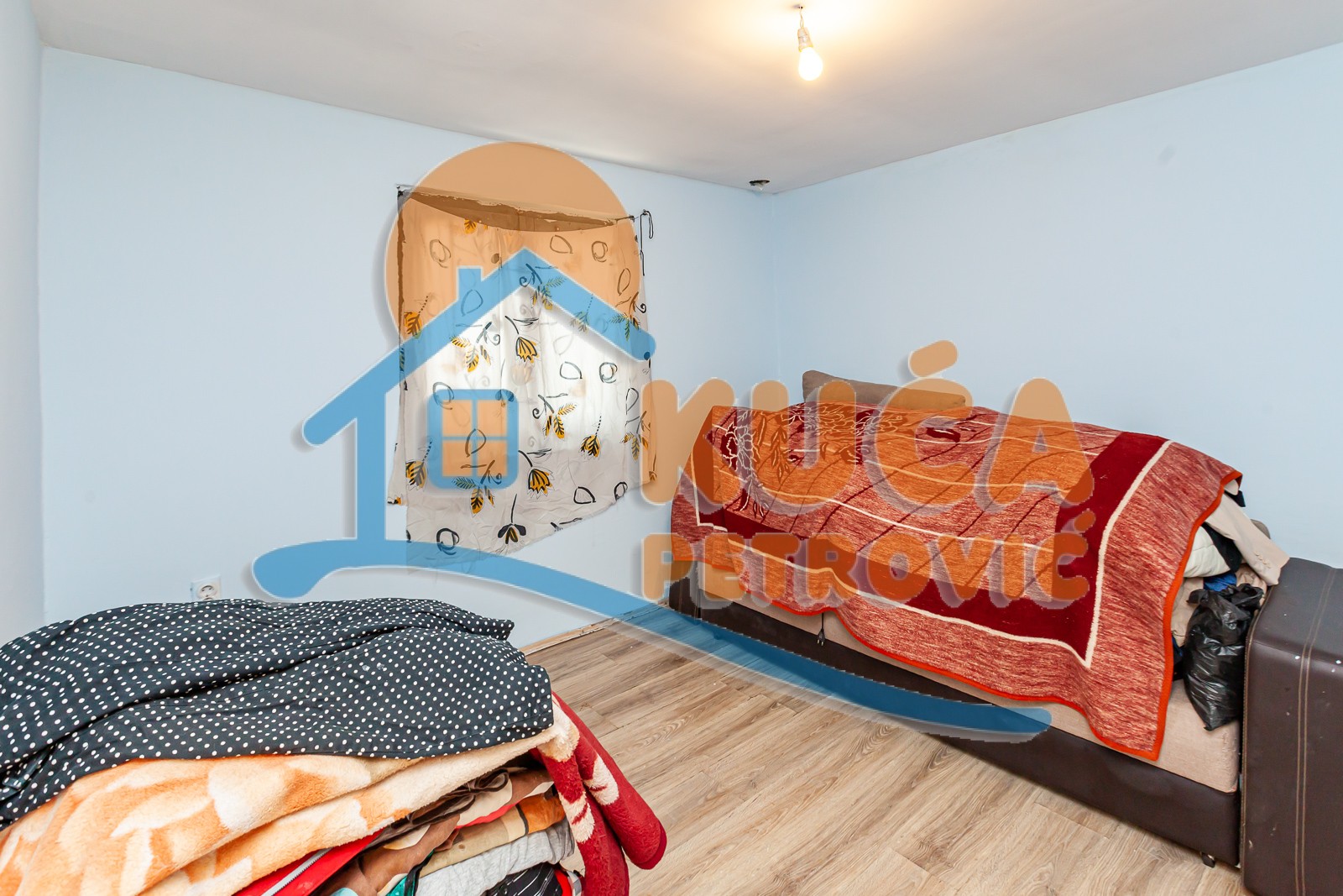 Trosobna kuća, 60 m2, Crveni krst, Blačka ID: p-09142 6