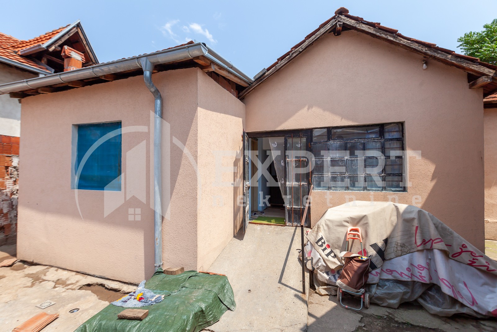 Trosobna kuća, 60 m2, Crveni krst, Blačka ID: p-09142 2