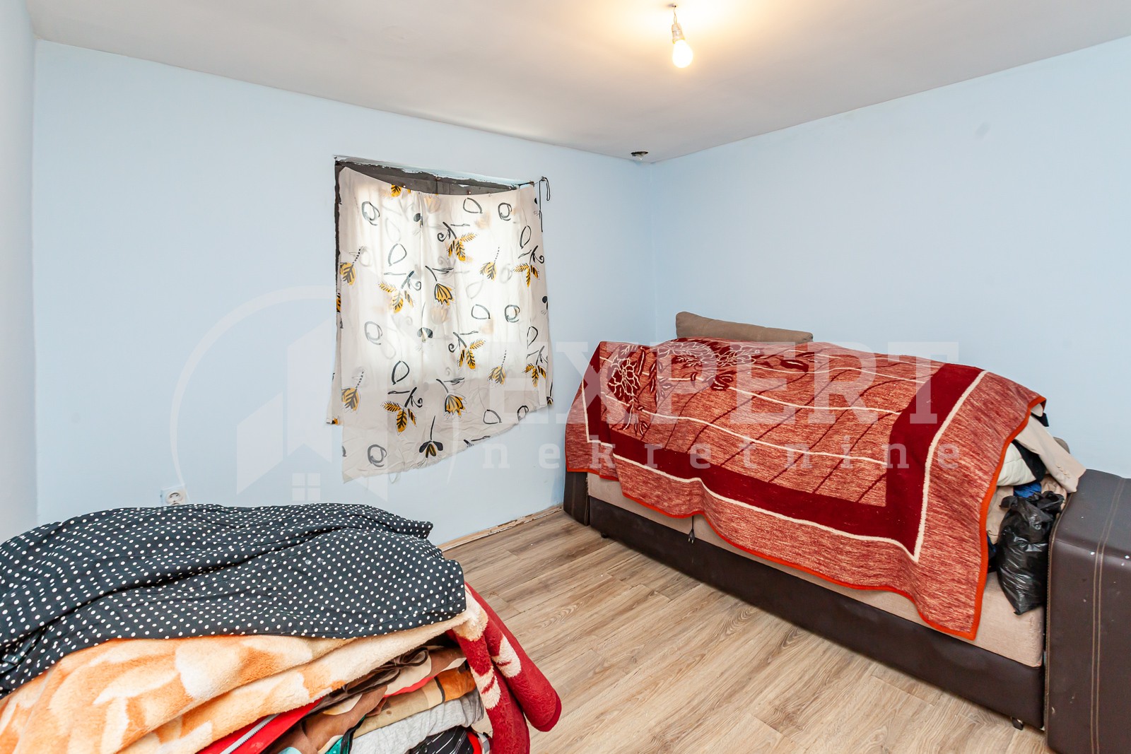 Trosobna kuća, 60 m2, Crveni krst, Blačka ID: p-09142 6