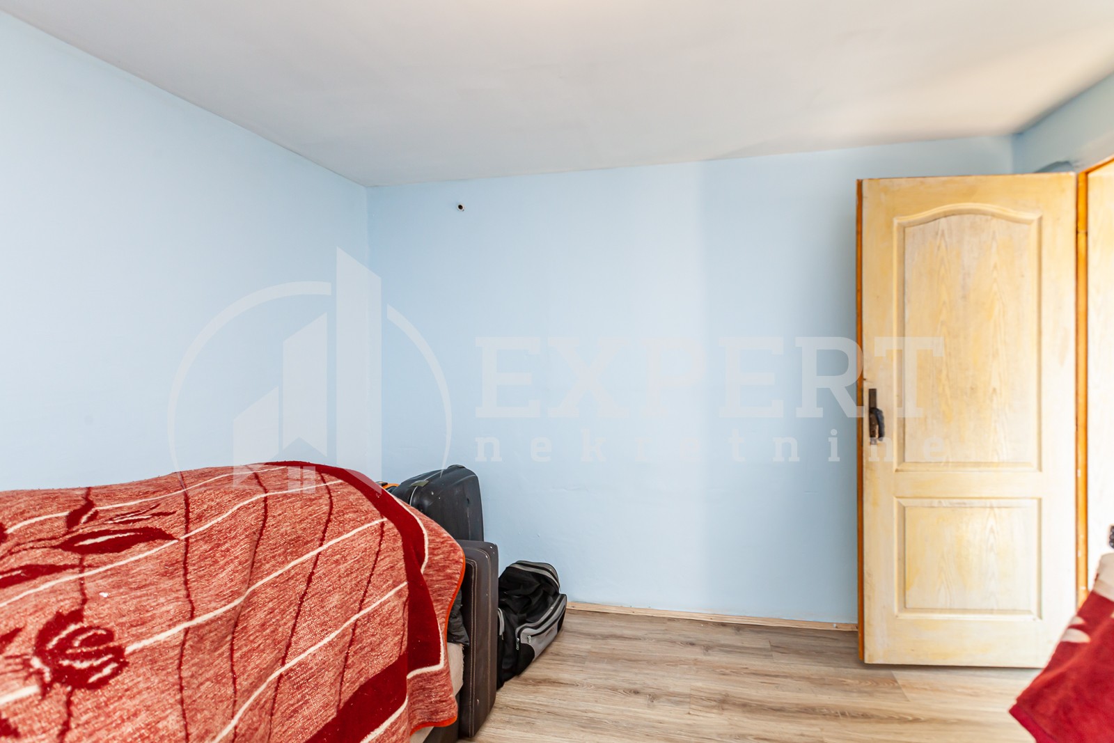 Trosobna kuća, 60 m2, Crveni krst, Blačka ID: p-09142 7