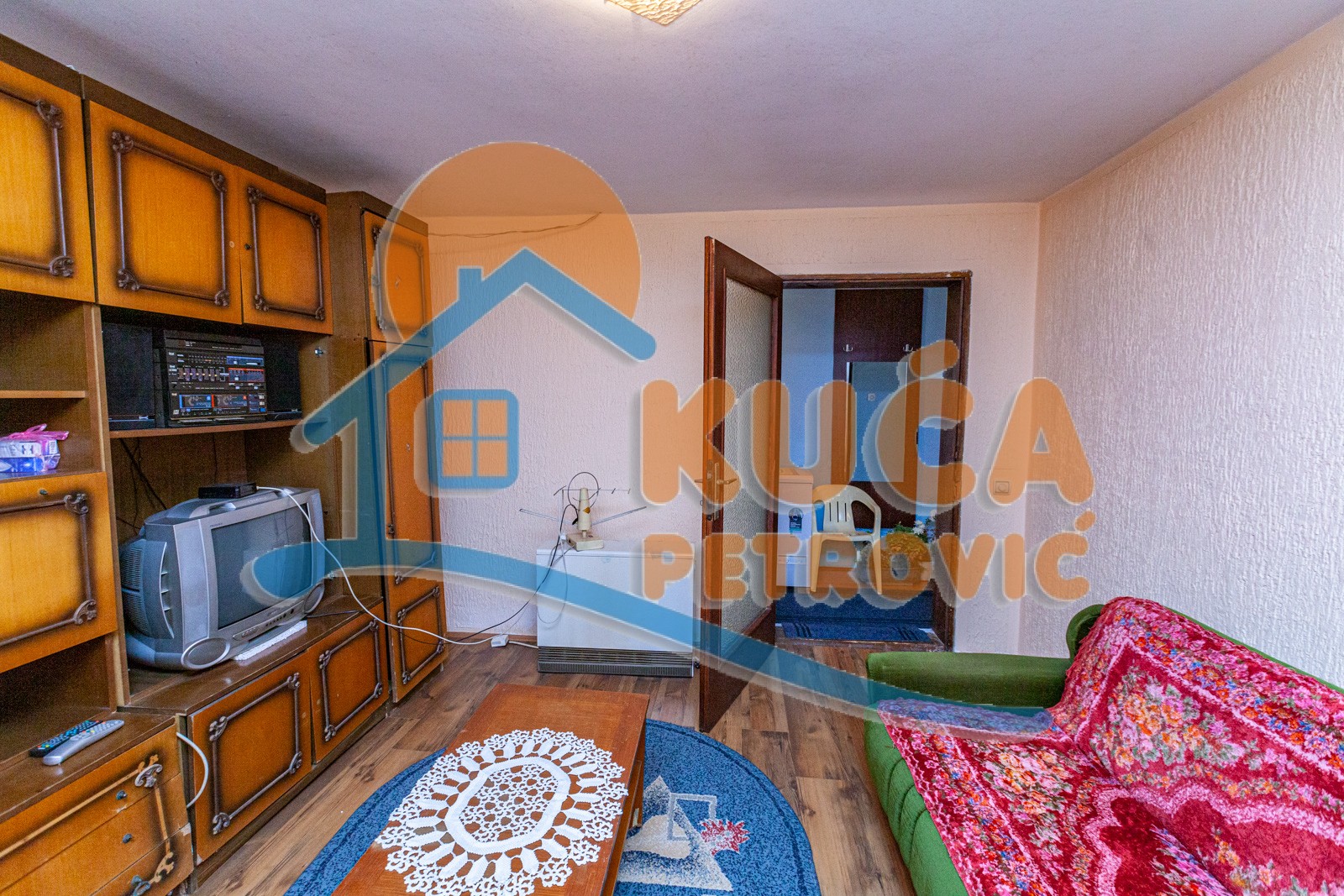 Trosobna kuća, 95 m2, Centar, Vardarska ID: p-04756 2