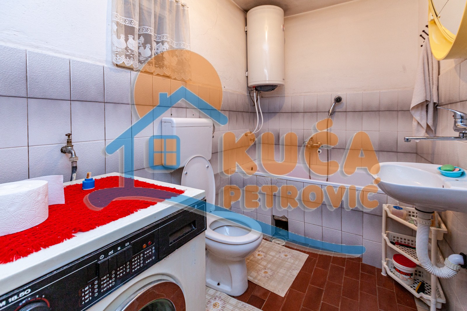 Trosobna kuća, 95 m2, Centar, Vardarska ID: p-04756 5