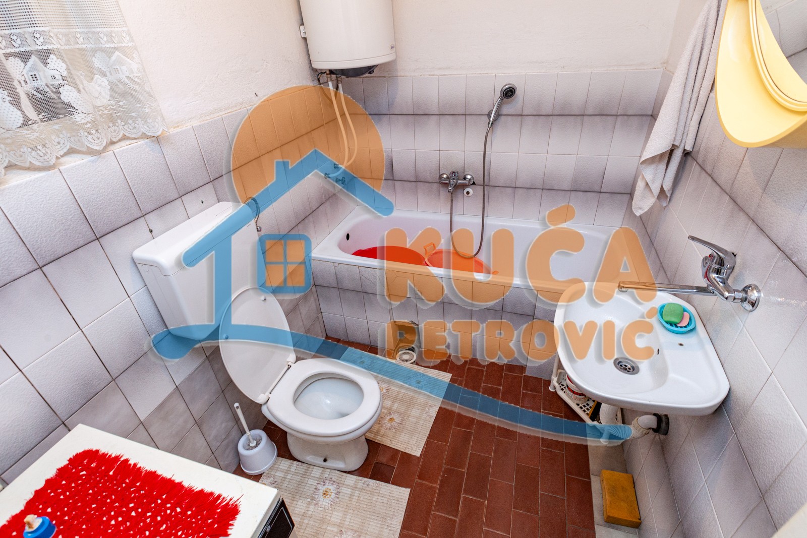 Trosobna kuća, 95 m2, Centar, Vardarska ID: p-04756 6