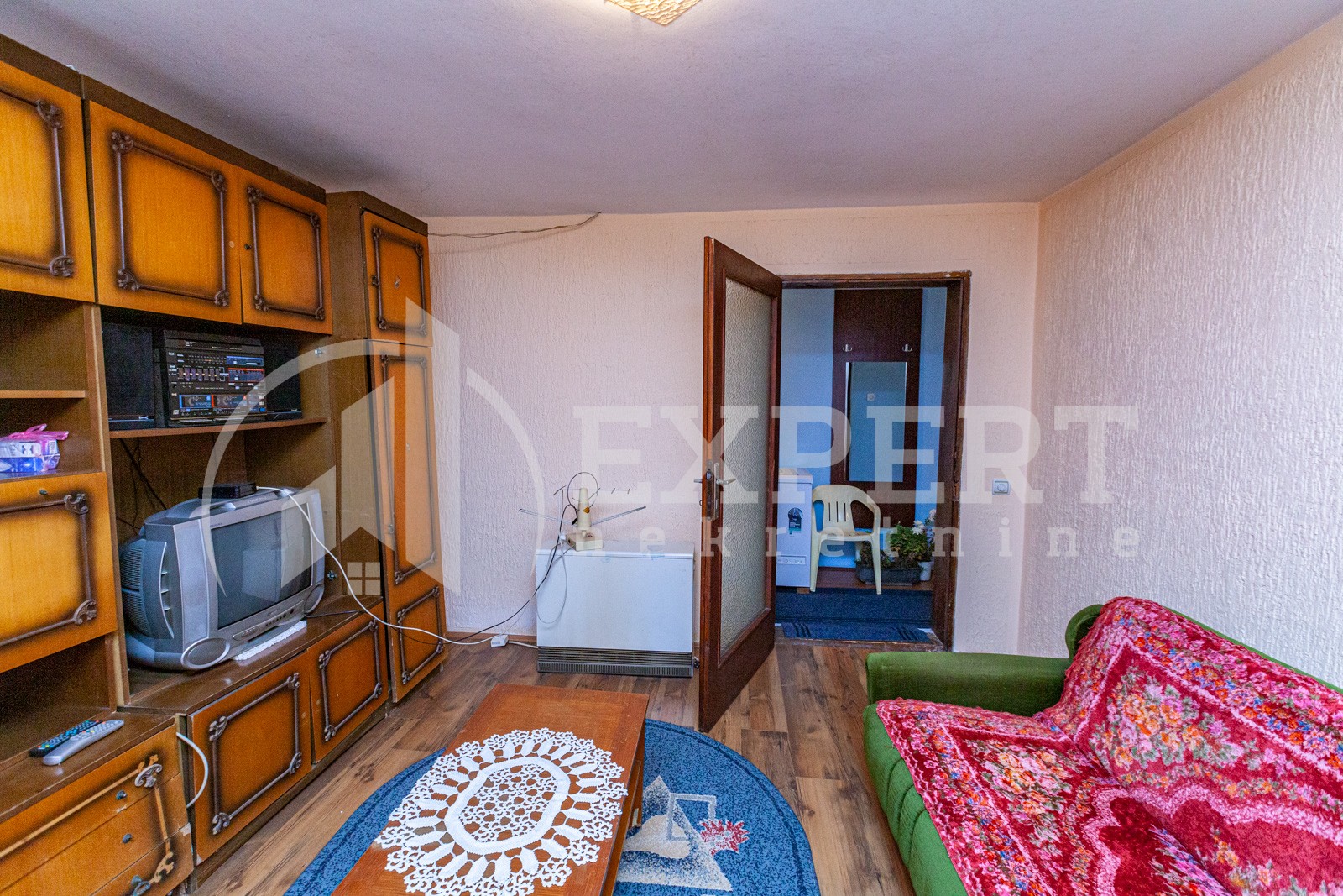 Trosobna kuća, 95 m2, Centar, Vardarska ID: p-04756 2