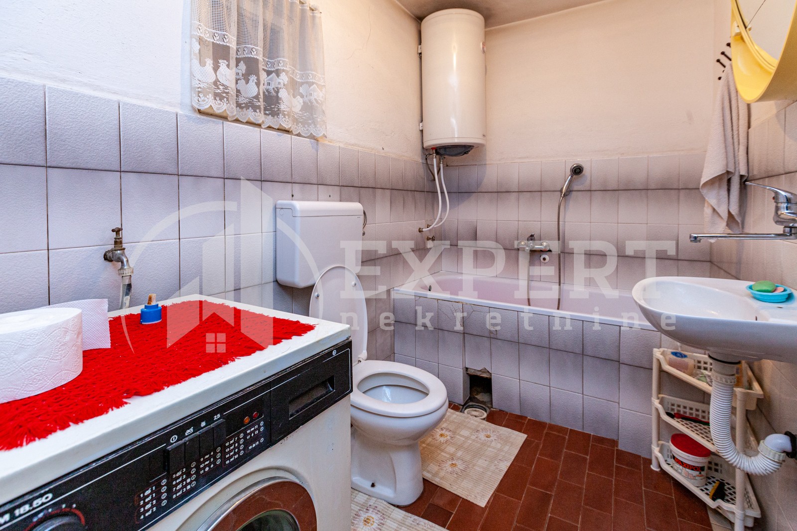 Trosobna kuća, 95 m2, Centar, Vardarska ID: p-04756 5