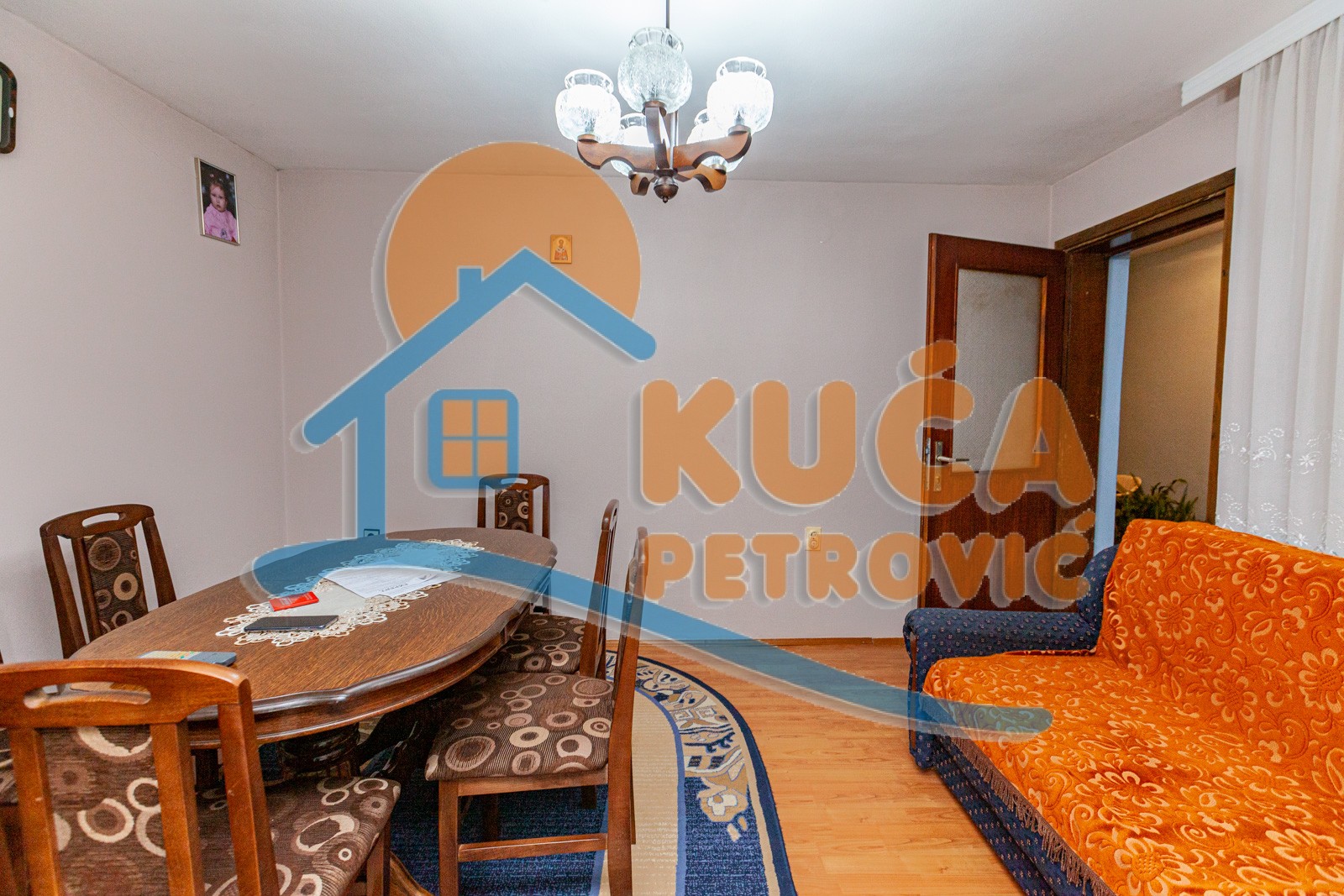 Trosobna kuća, 95 m2, Centar, Vardarska ID: p-04756 11