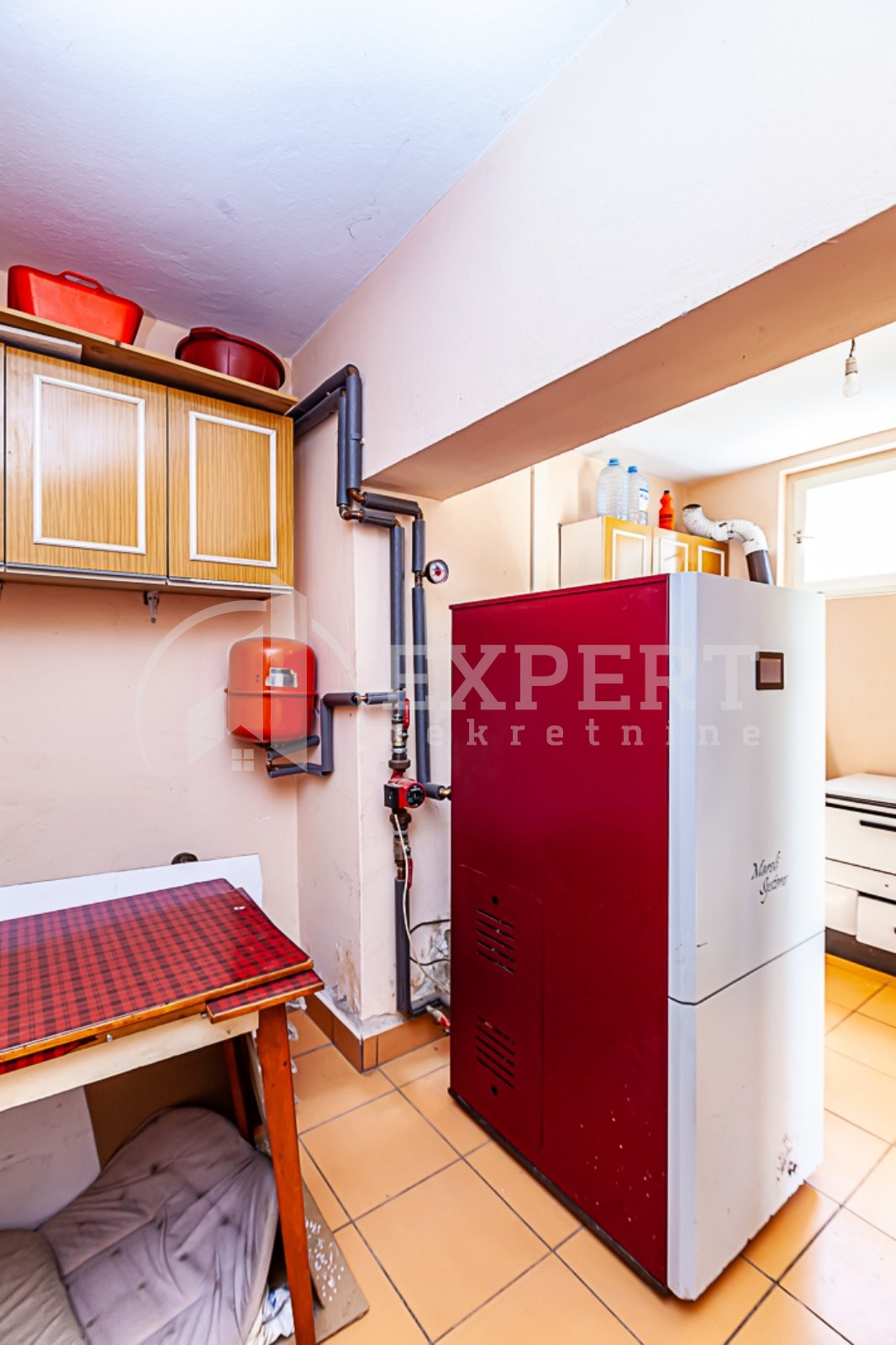 četvorosobna kuća, 332 m2, Ćele kula, Marina Držića ID: p-011340 23