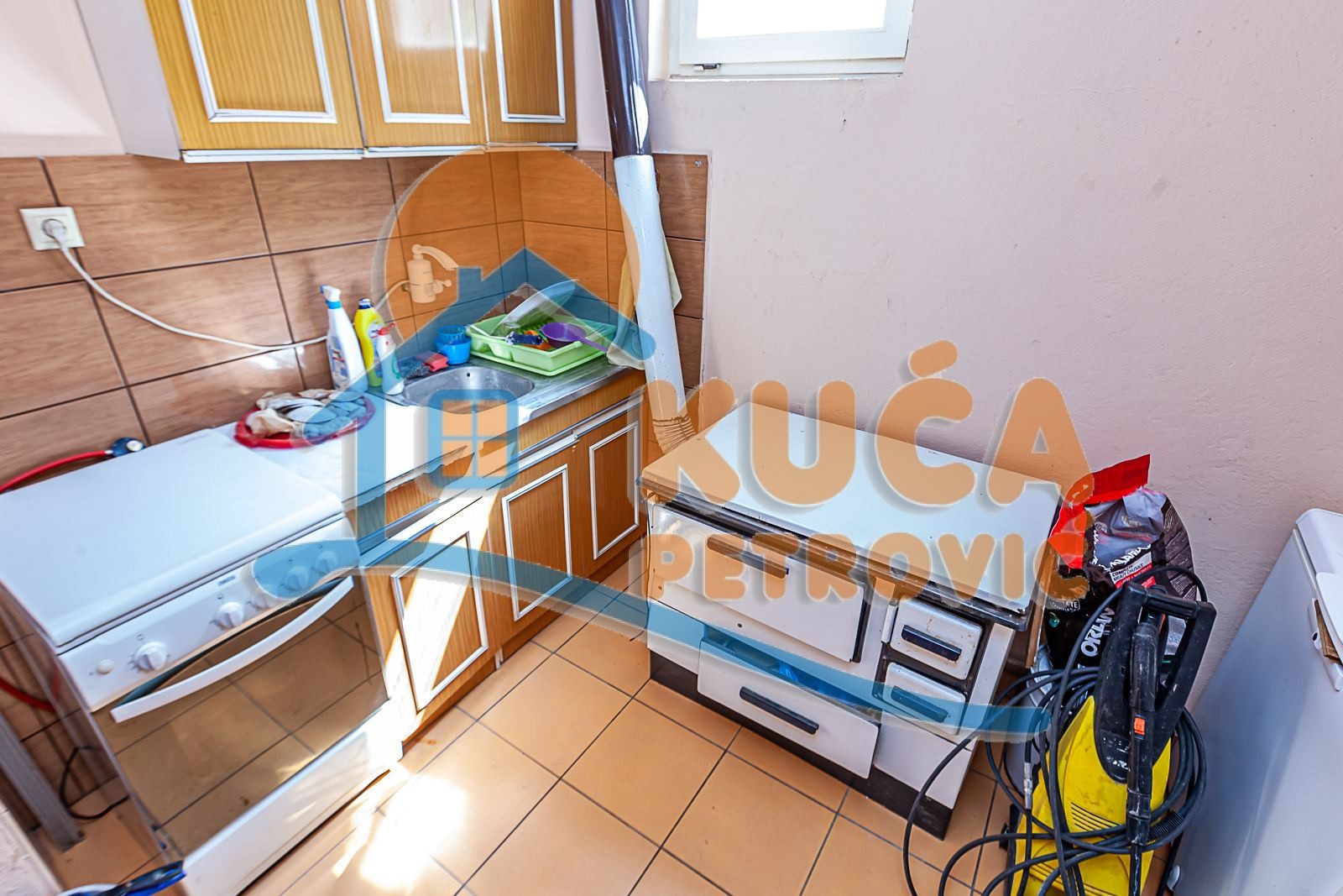 četvorosobna kuća, 332 m2, Ćele kula, Marina Držića ID: p-011340 21