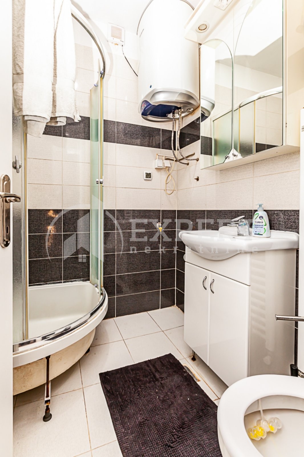 četvorosobna kuća, 332 m2, Ćele kula, Marina Držića ID: p-011340 28