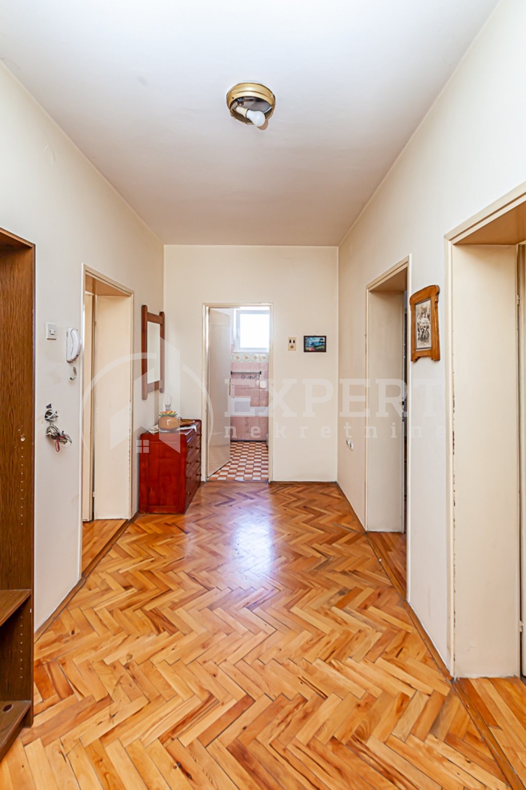 četvorosobna kuća, 332 m2, Ćele kula, Marina Držića ID: p-011340 13