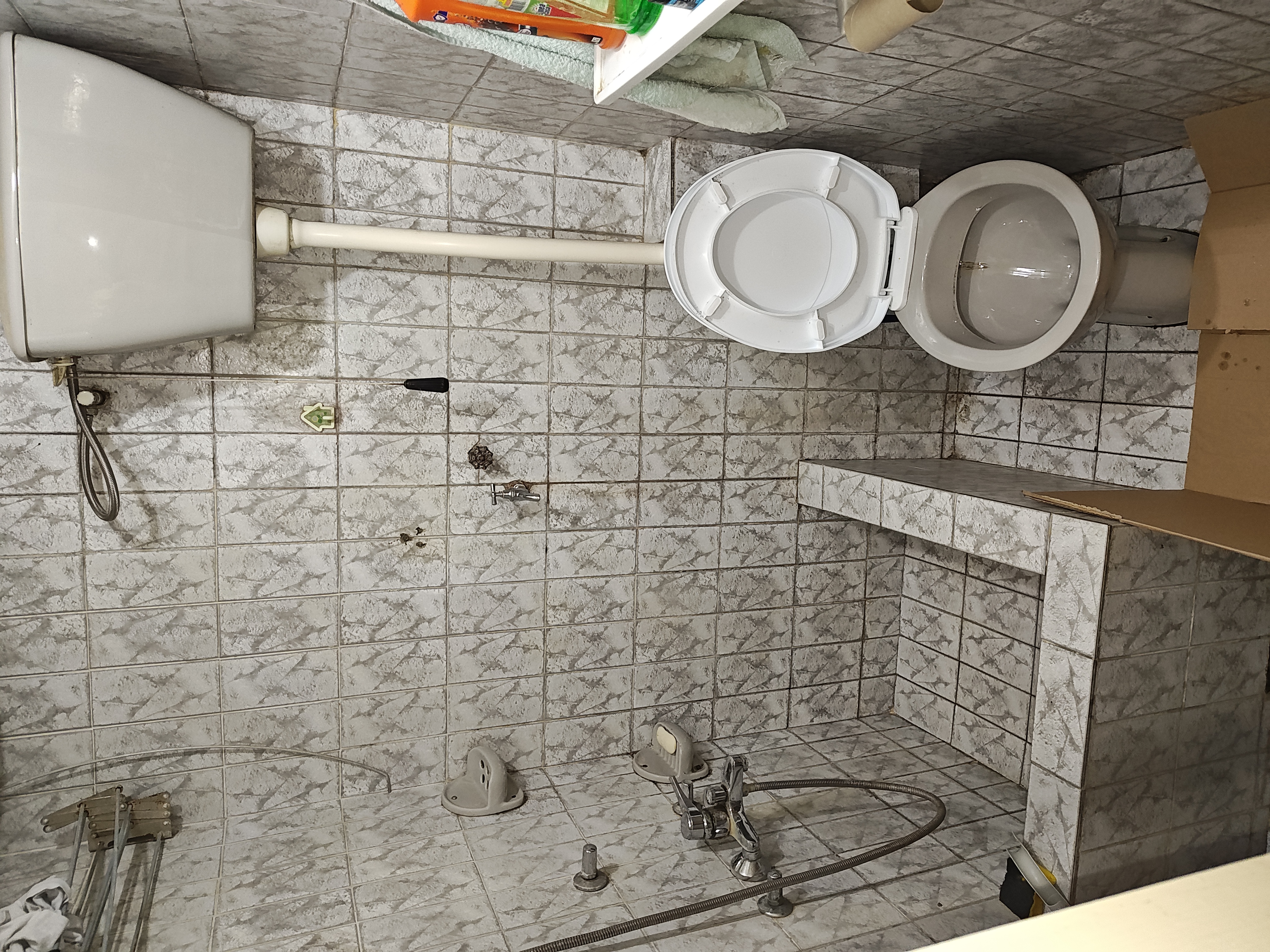 Prodajem garsonjeru na Miljakovcu 1 5