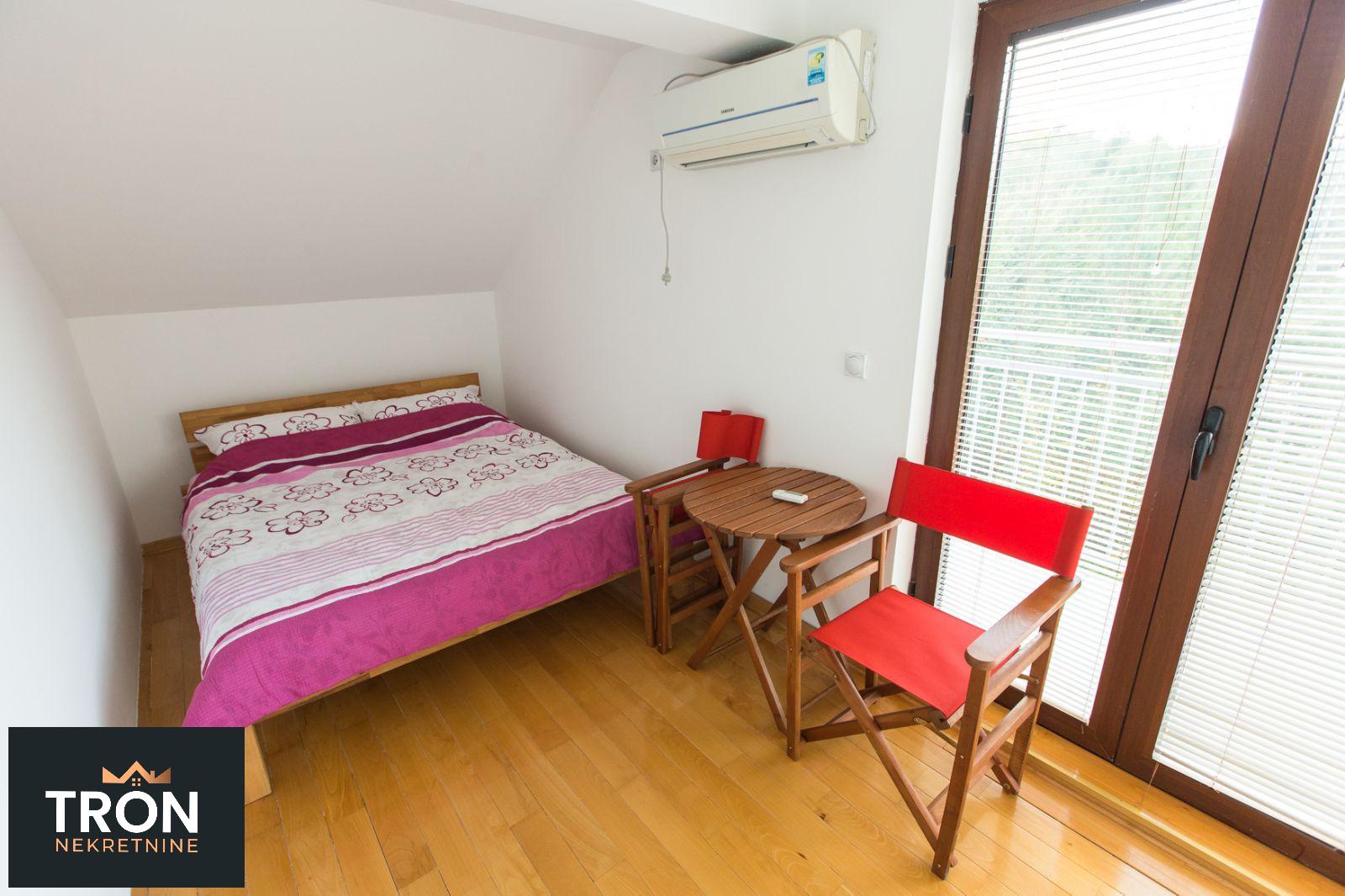 Jednosoban stan iznad Japanskog vrta 51m2 4